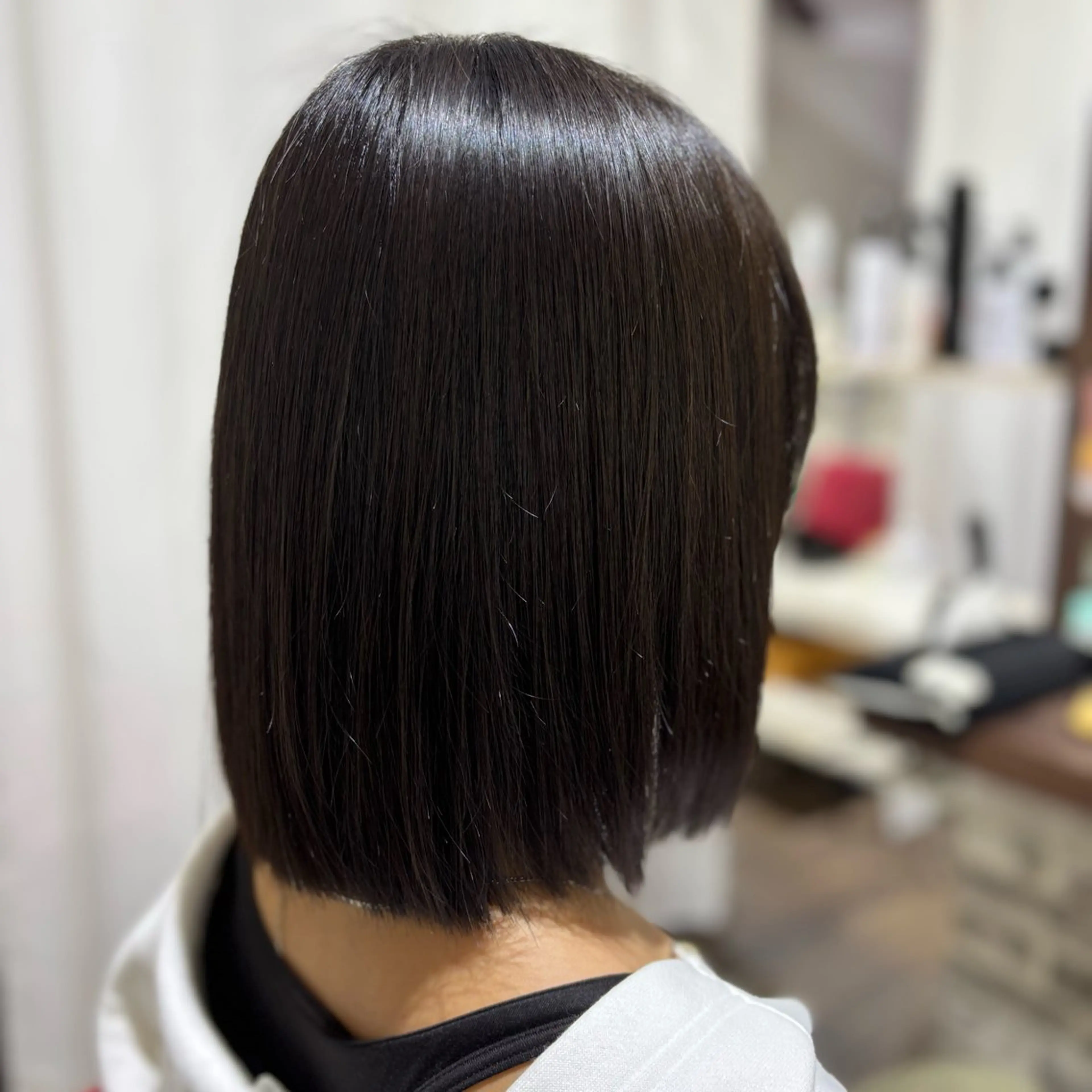 ミディアム しばた ゆらのヘアスタイル