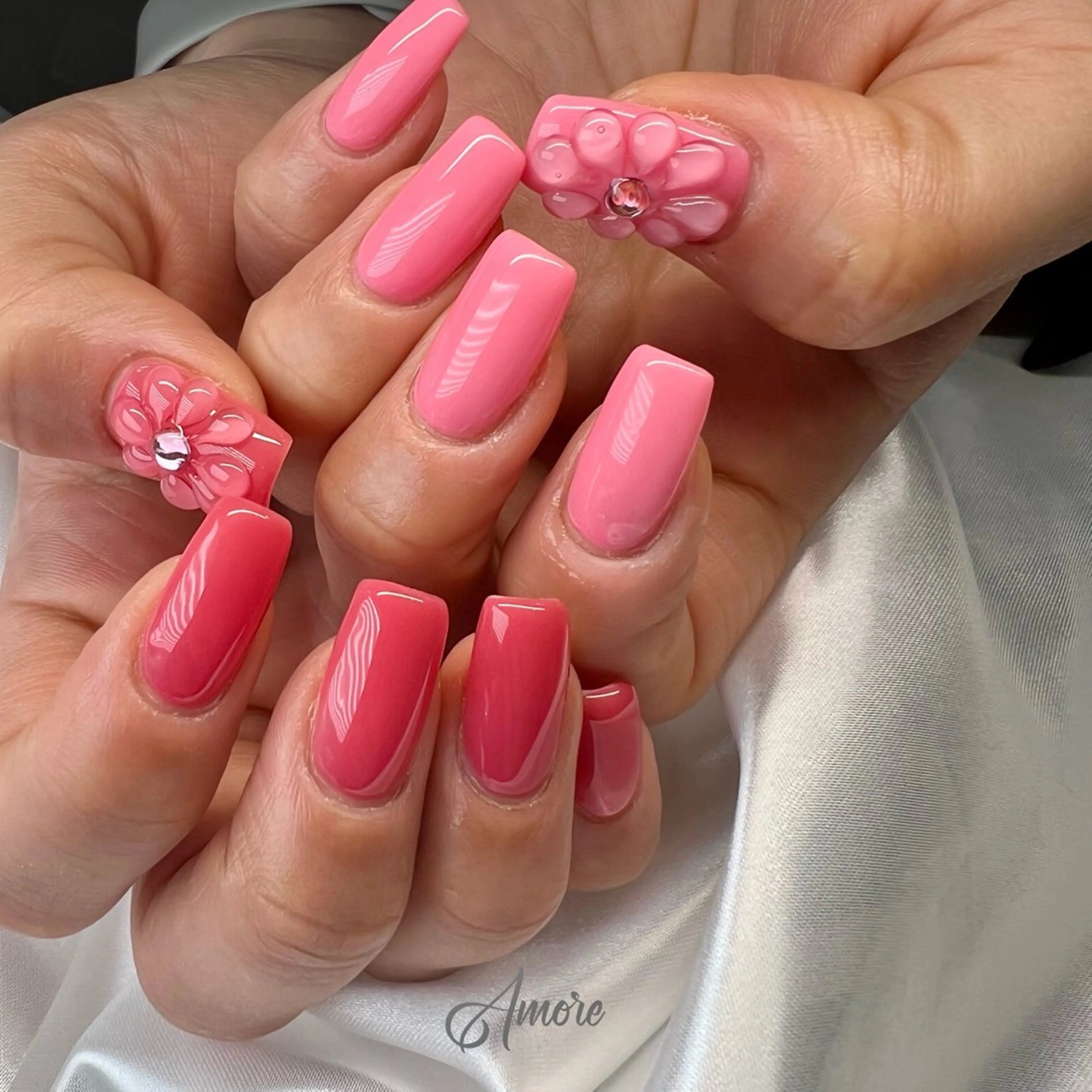 ネイル ジェルネイル キラキラネイル 韓国ネイル マグネットネイル ミラーネイル You kyehwaのネイルデザイン