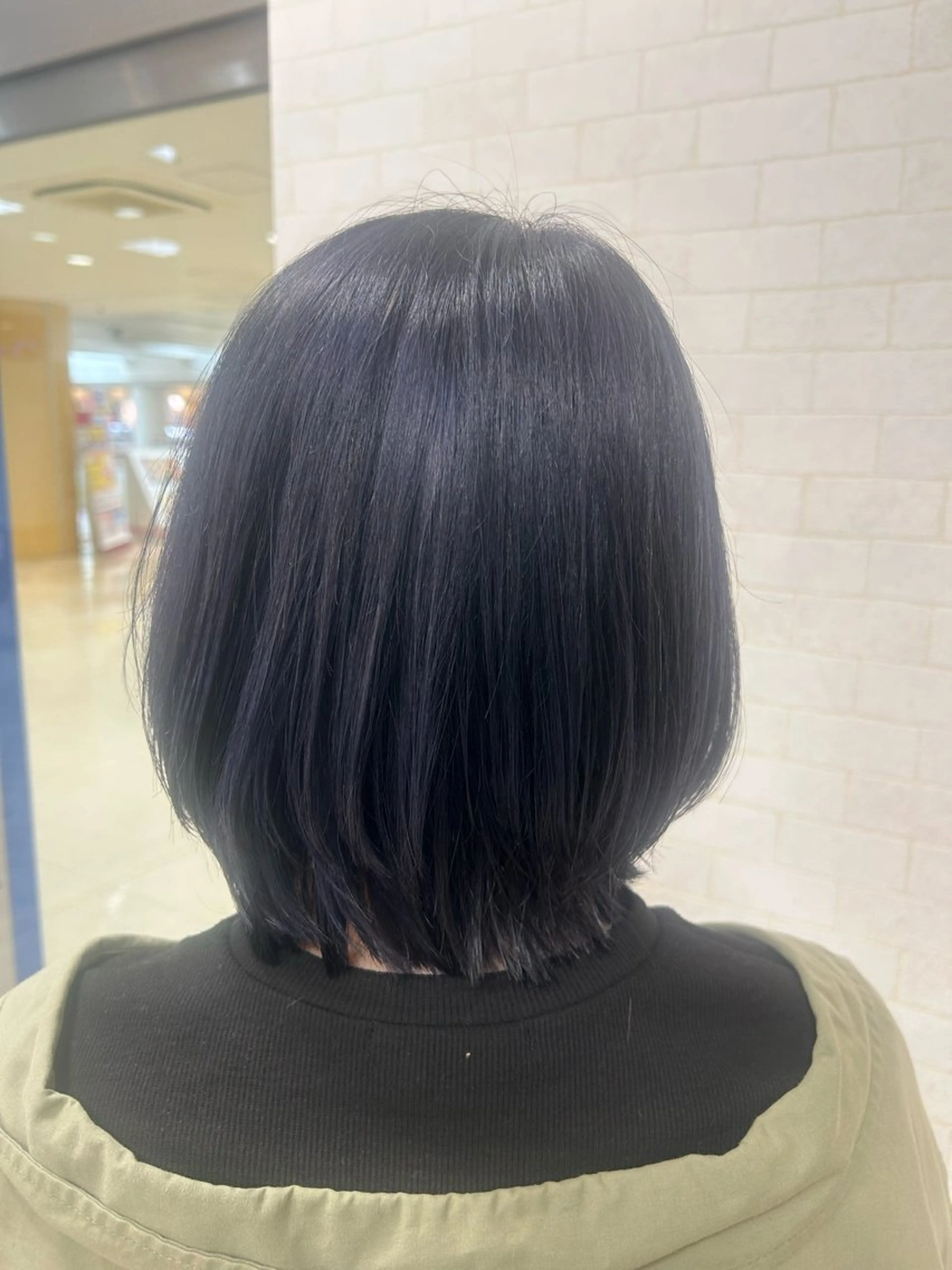 ミディアム カラー ネイビーカラー ヘアカラー 瀧 葉月のヘアスタイル