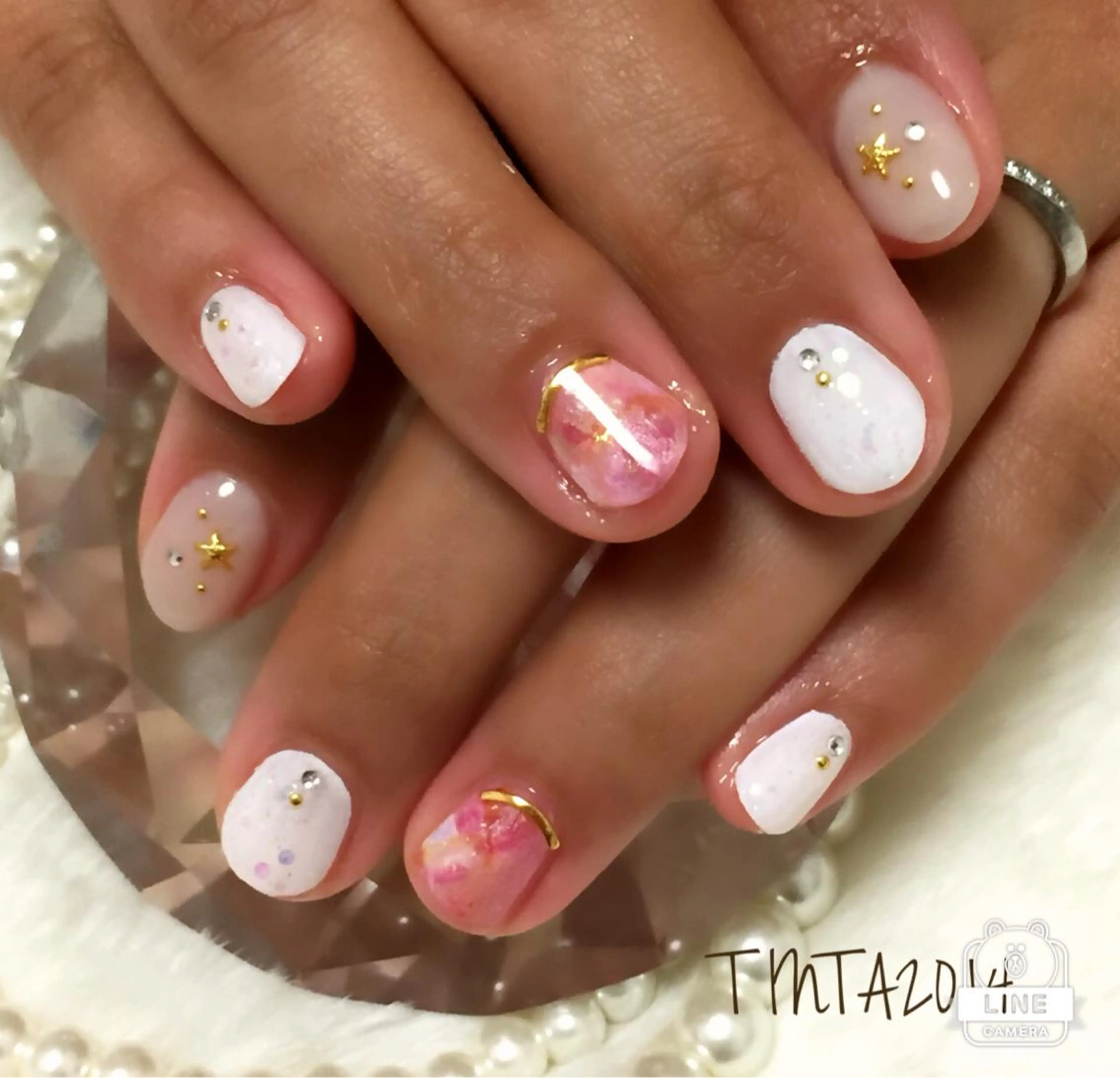 ネイル キラキラネイル ショートネイル ネイルサロン ティンタ所属・馬場 典子のネイルデザイン