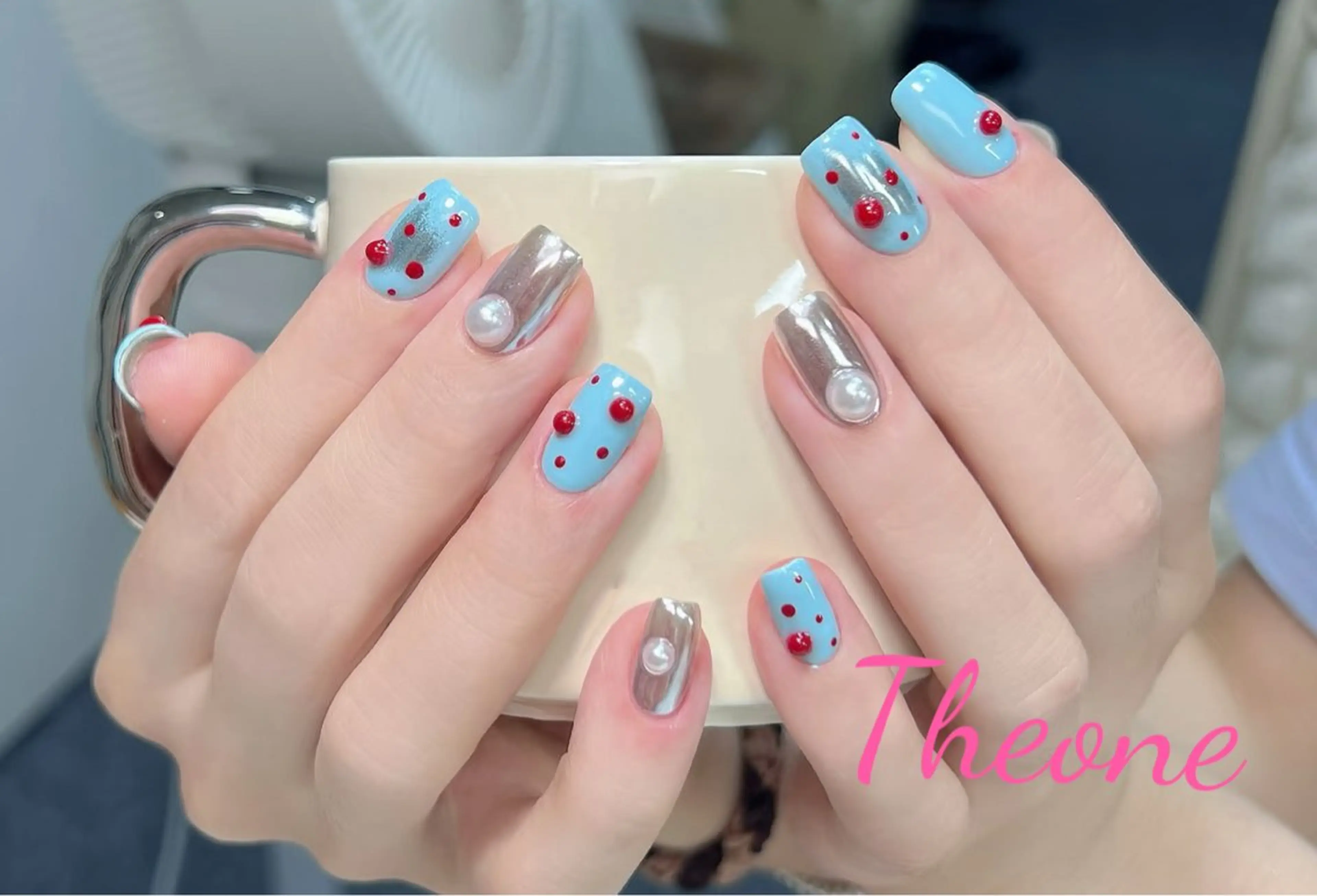 ネイル THE ONE 鈴木のネイルデザイン