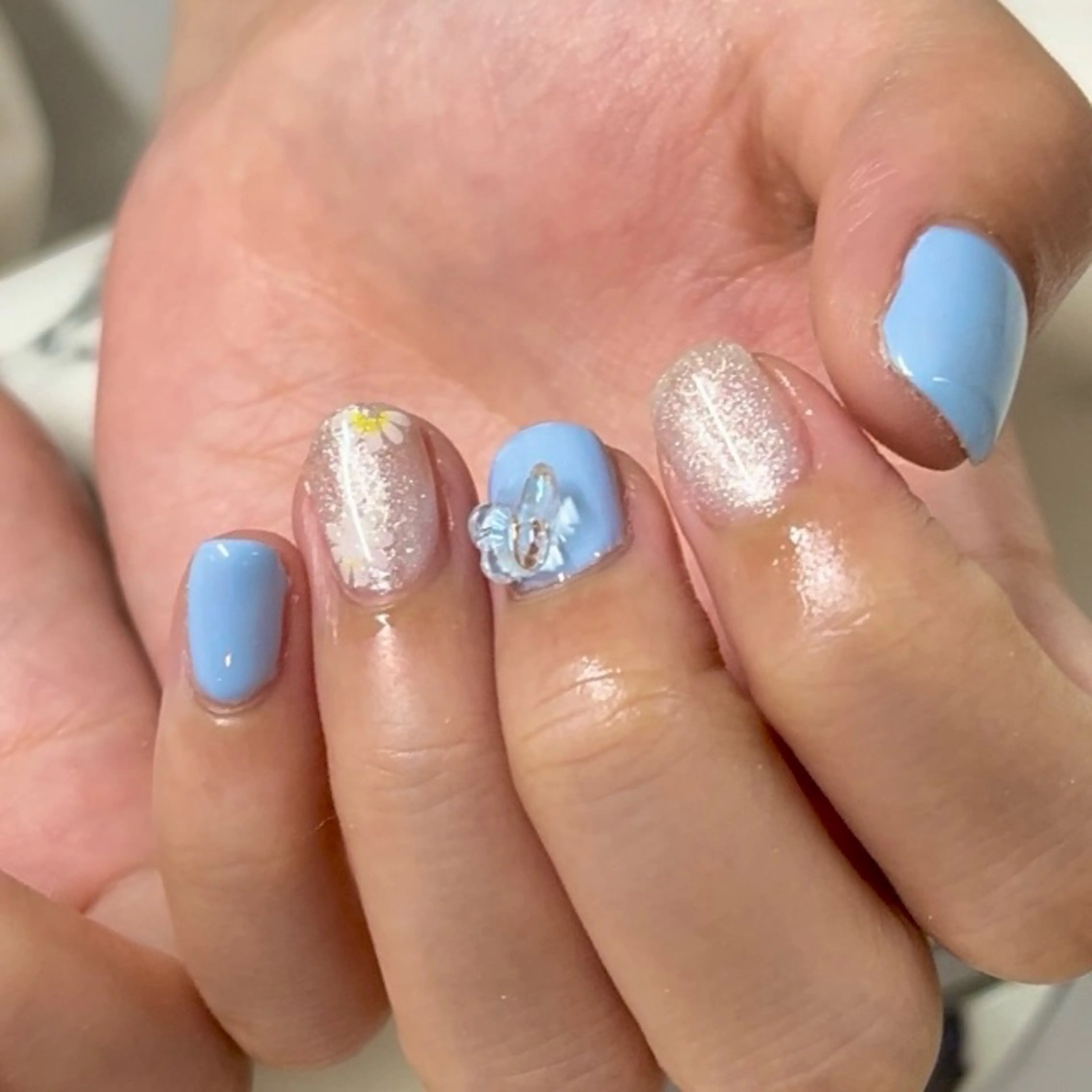 ネイル nail.u所属・テルイ ユウのネイルデザイン