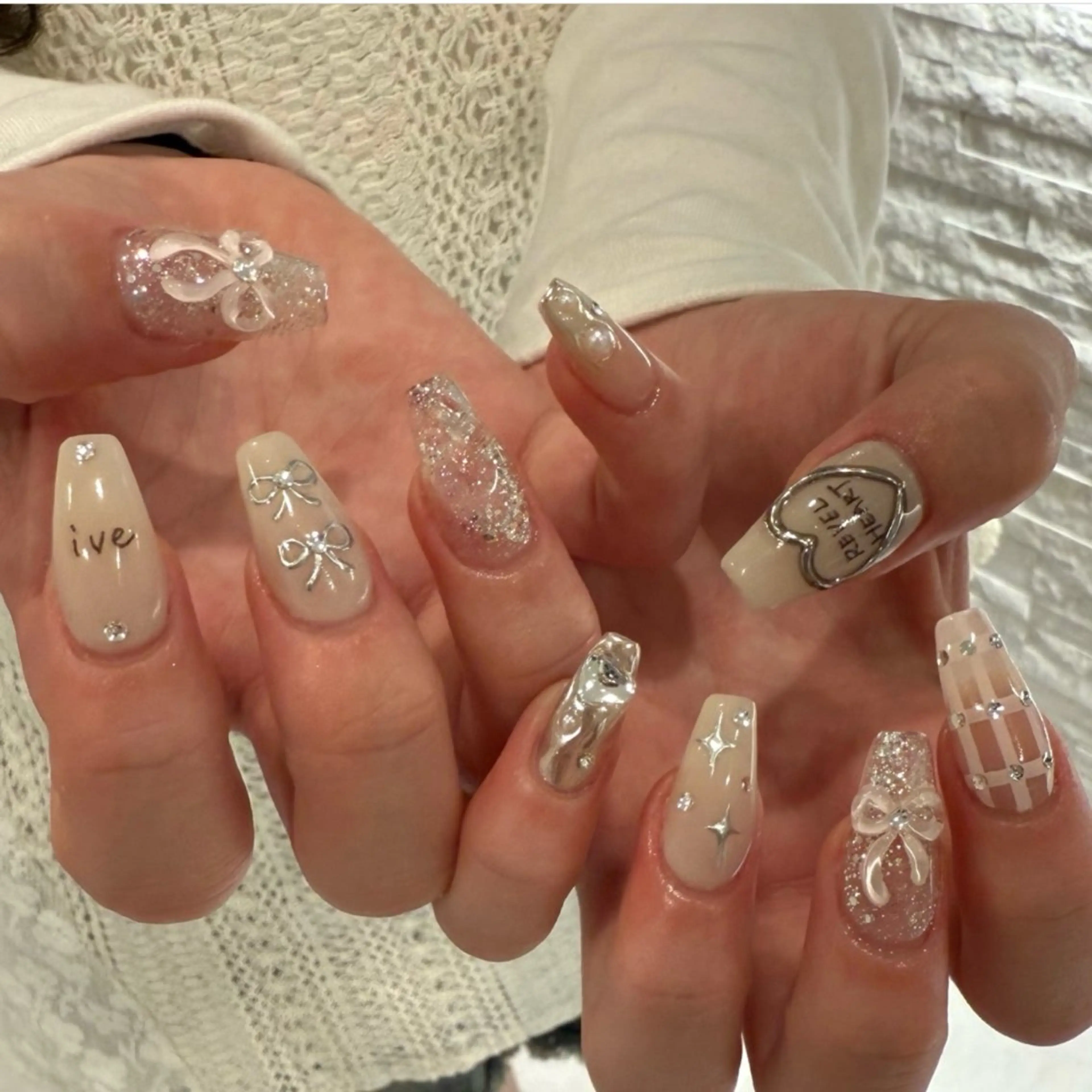 ショート ハンドネイル ハンドケア Pio Mielのネイルデザイン