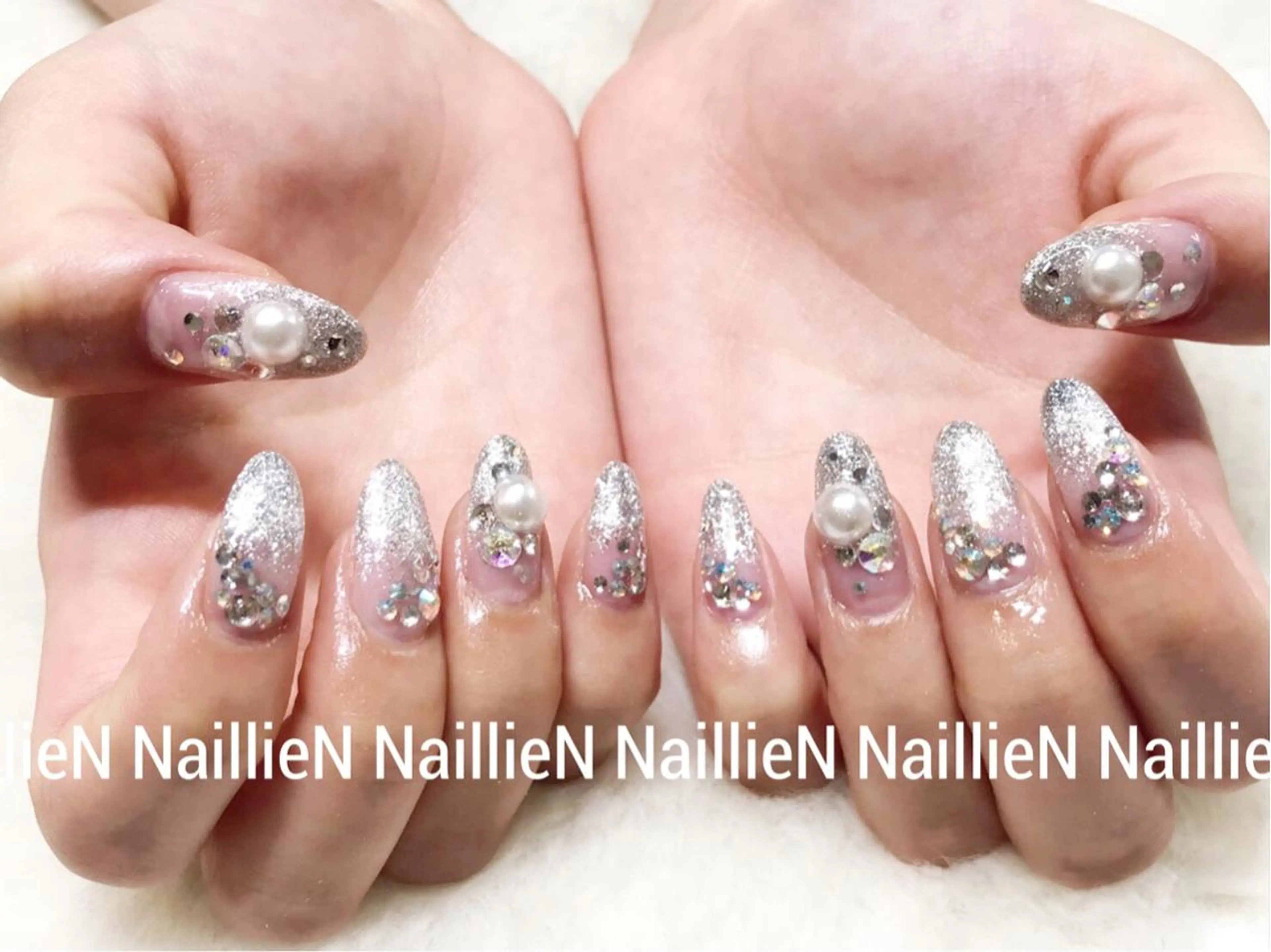 ネイル 持ち込み Nail lieNのネイルデザイン