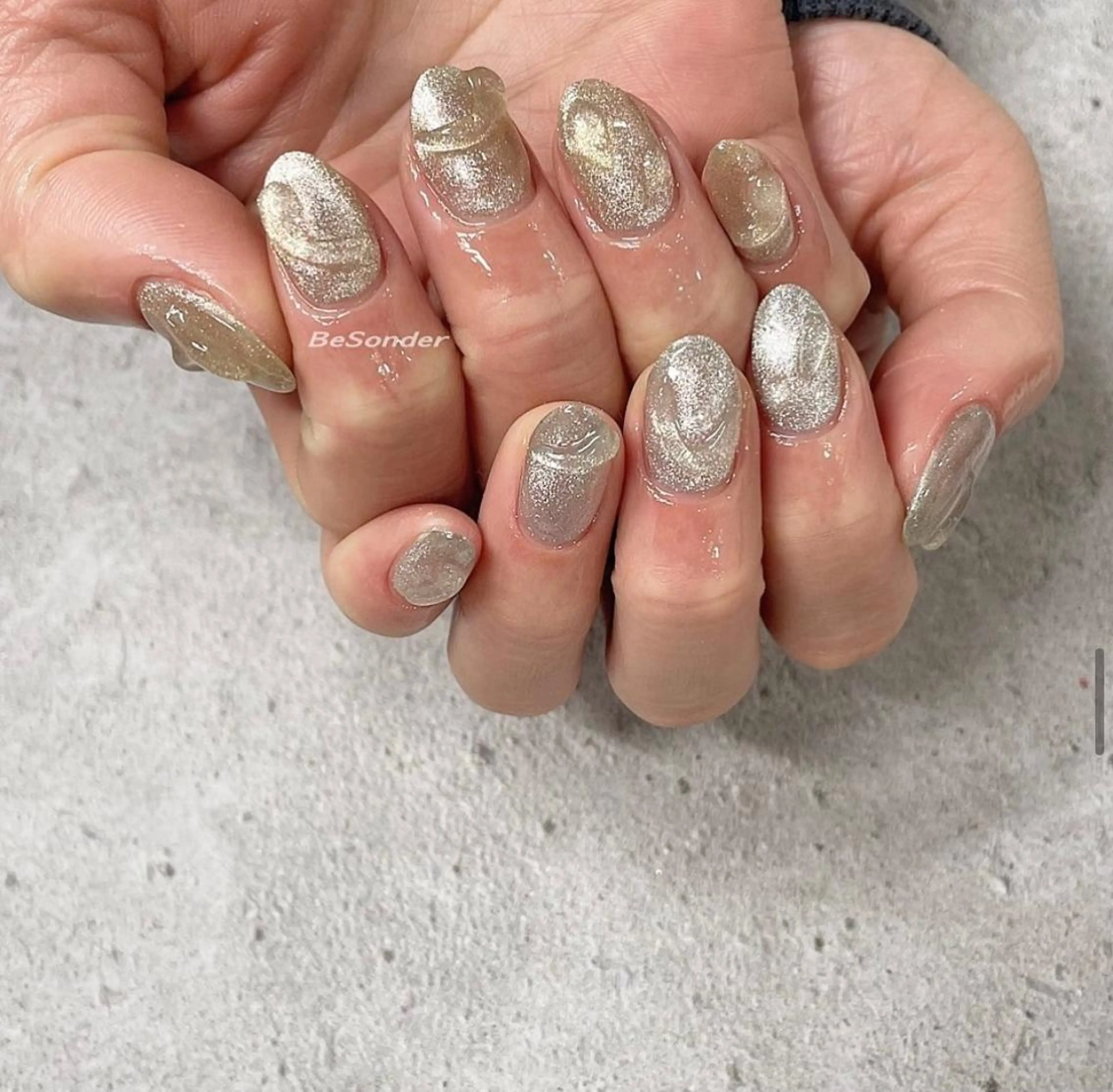 ネイル マグネットネイル ぷっくりネイル 𝐅𝐢𝐢【本町/ ネイル】Miho💜のその他イメージ