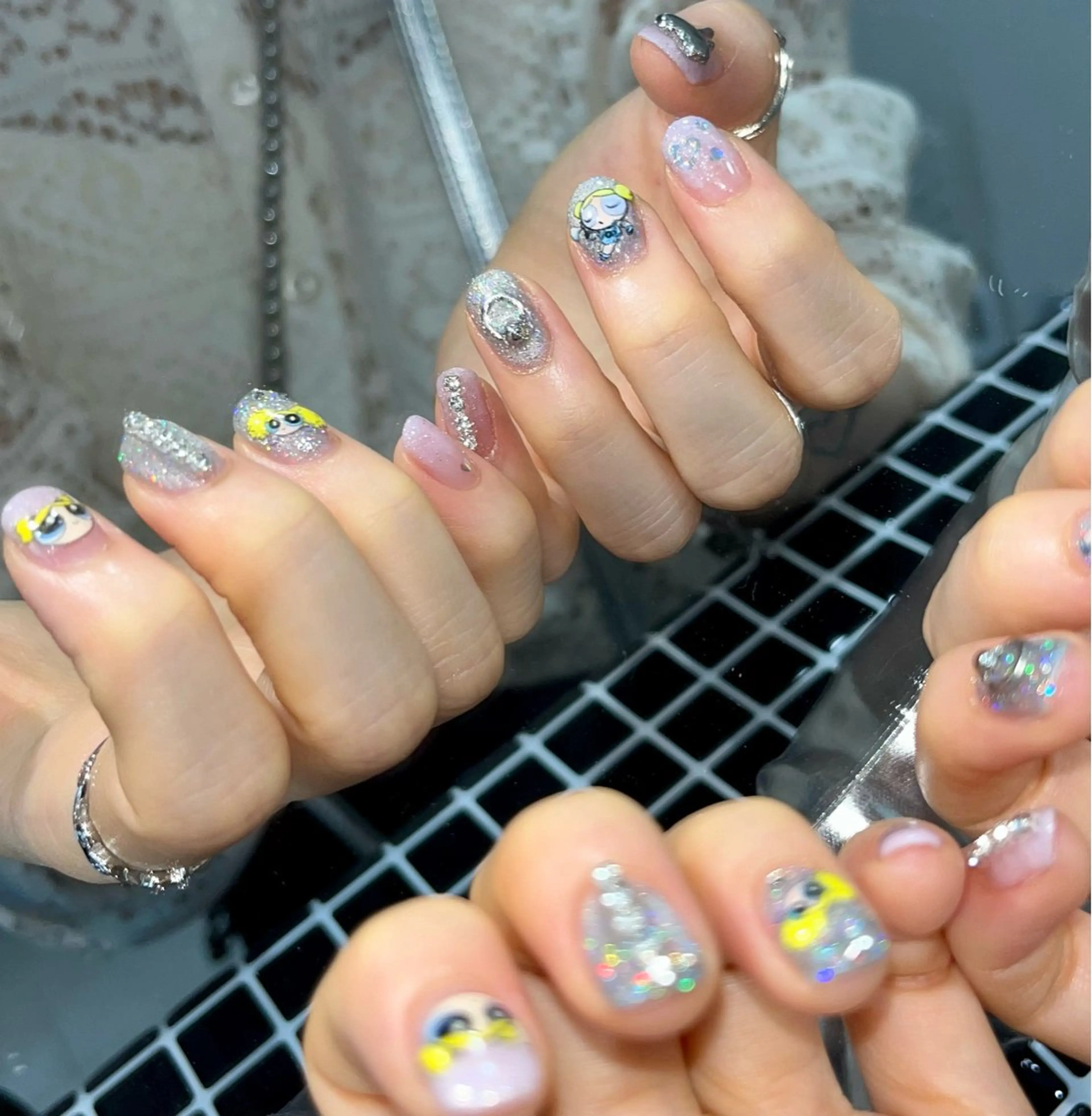 ネイル フラッシュネイル ハンドネイル NailByua 武蔵新城徒歩4分のネイルデザイン