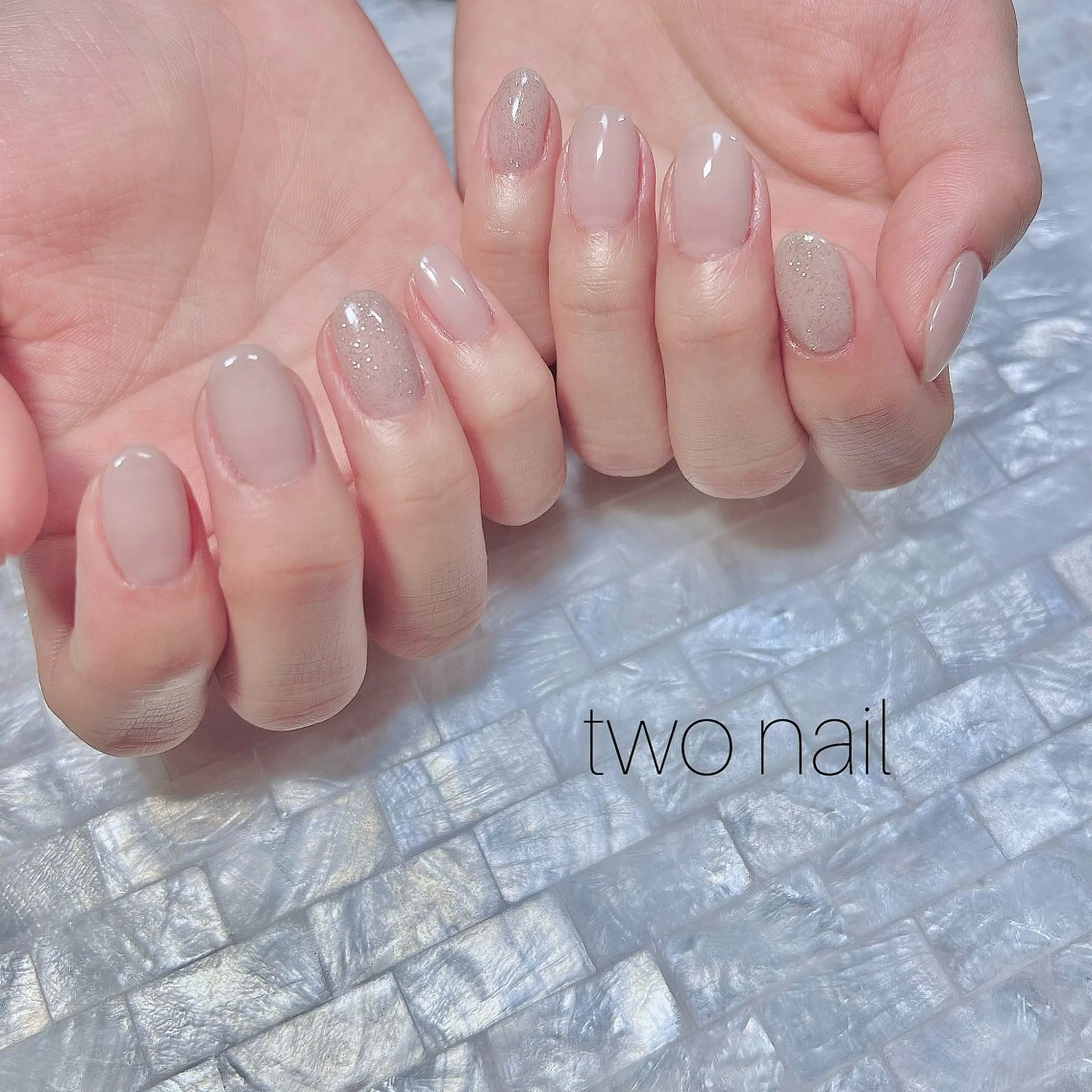 ネイル ネイルチップ ホワイト ハンドネイル two nailのネイルデザイン