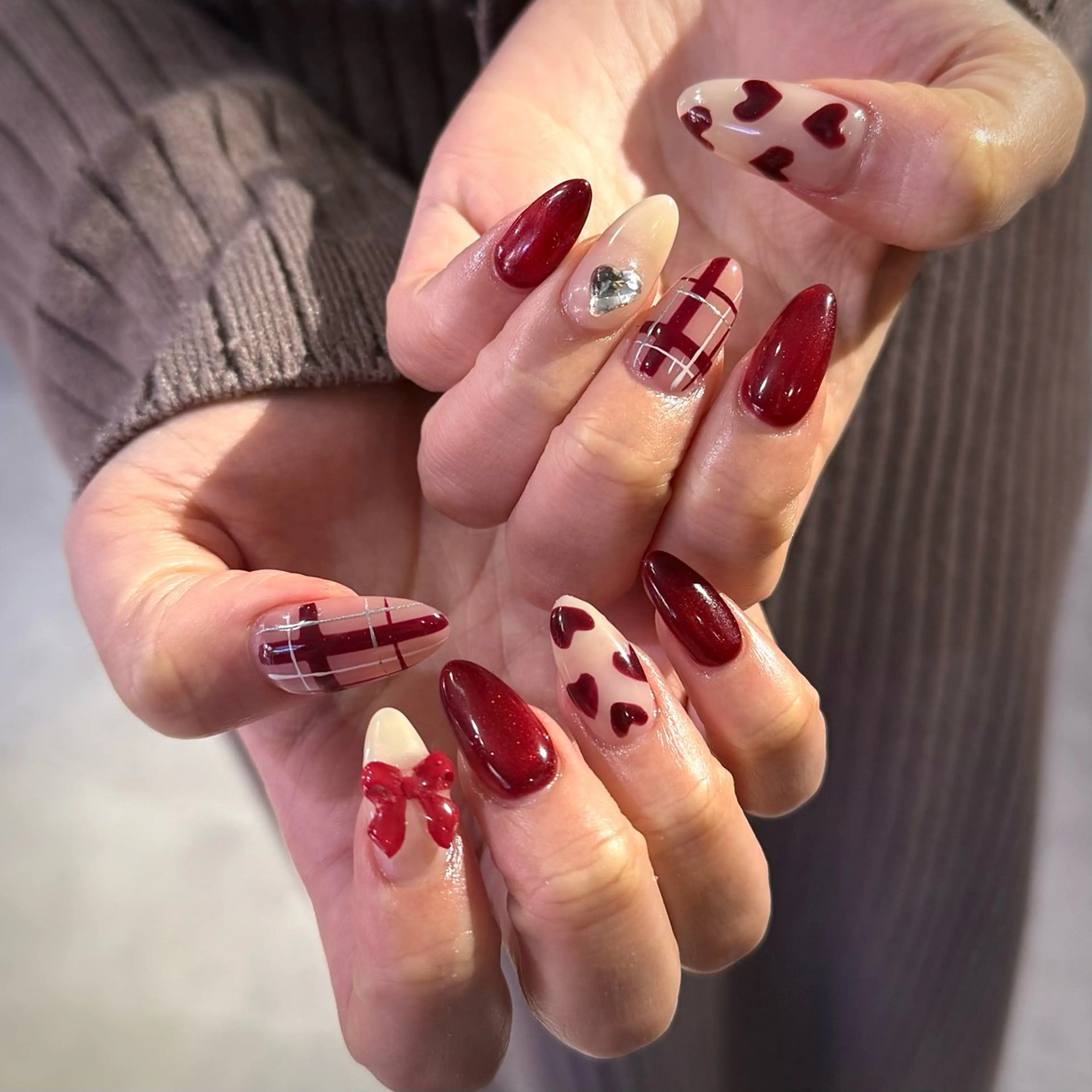 ネイル 𝙃𝙖𝙧𝙪⋆ ˚꩜｡個性派のネイルデザイン