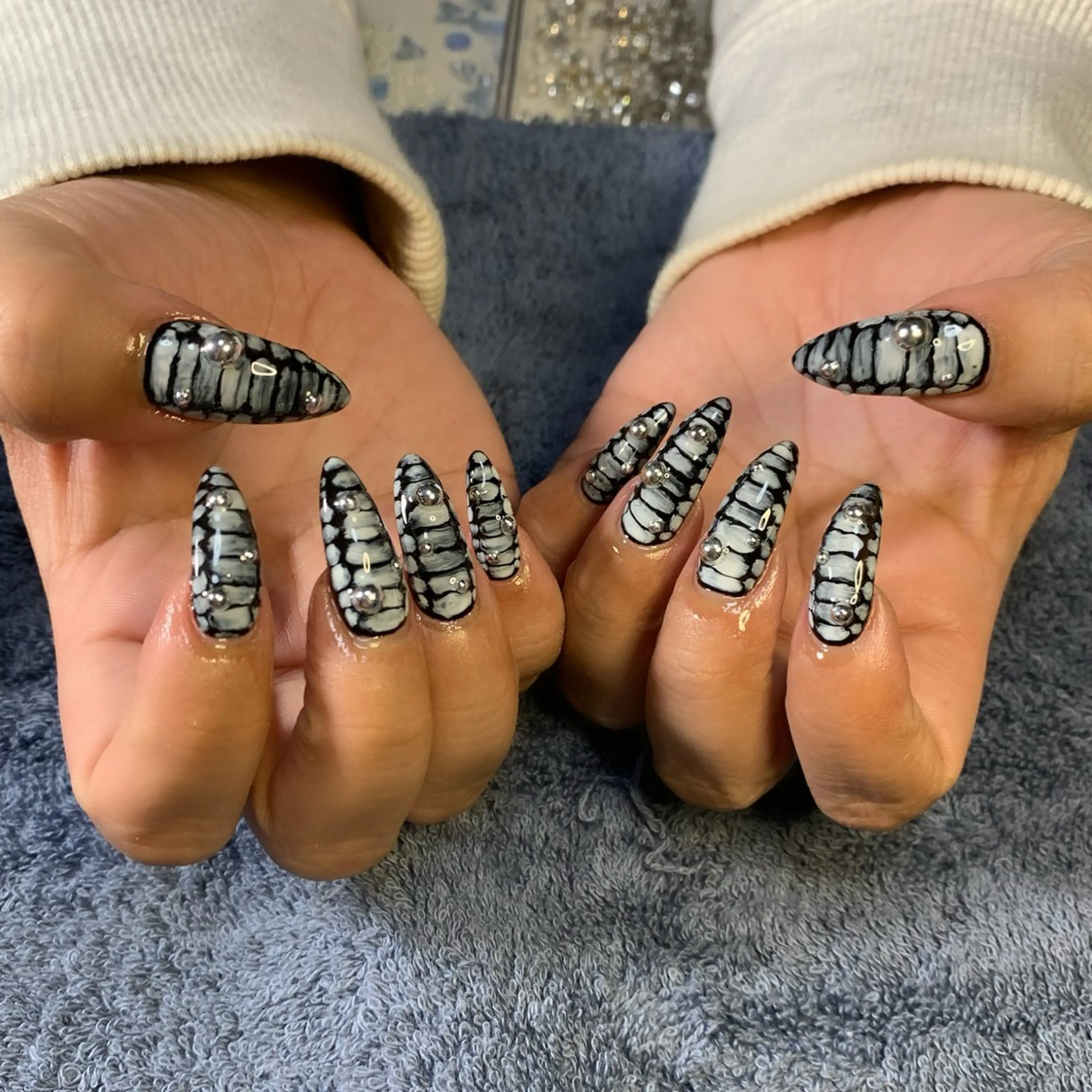 ネイル ハンドネイル フットネイル MHR nailのネイルデザイン