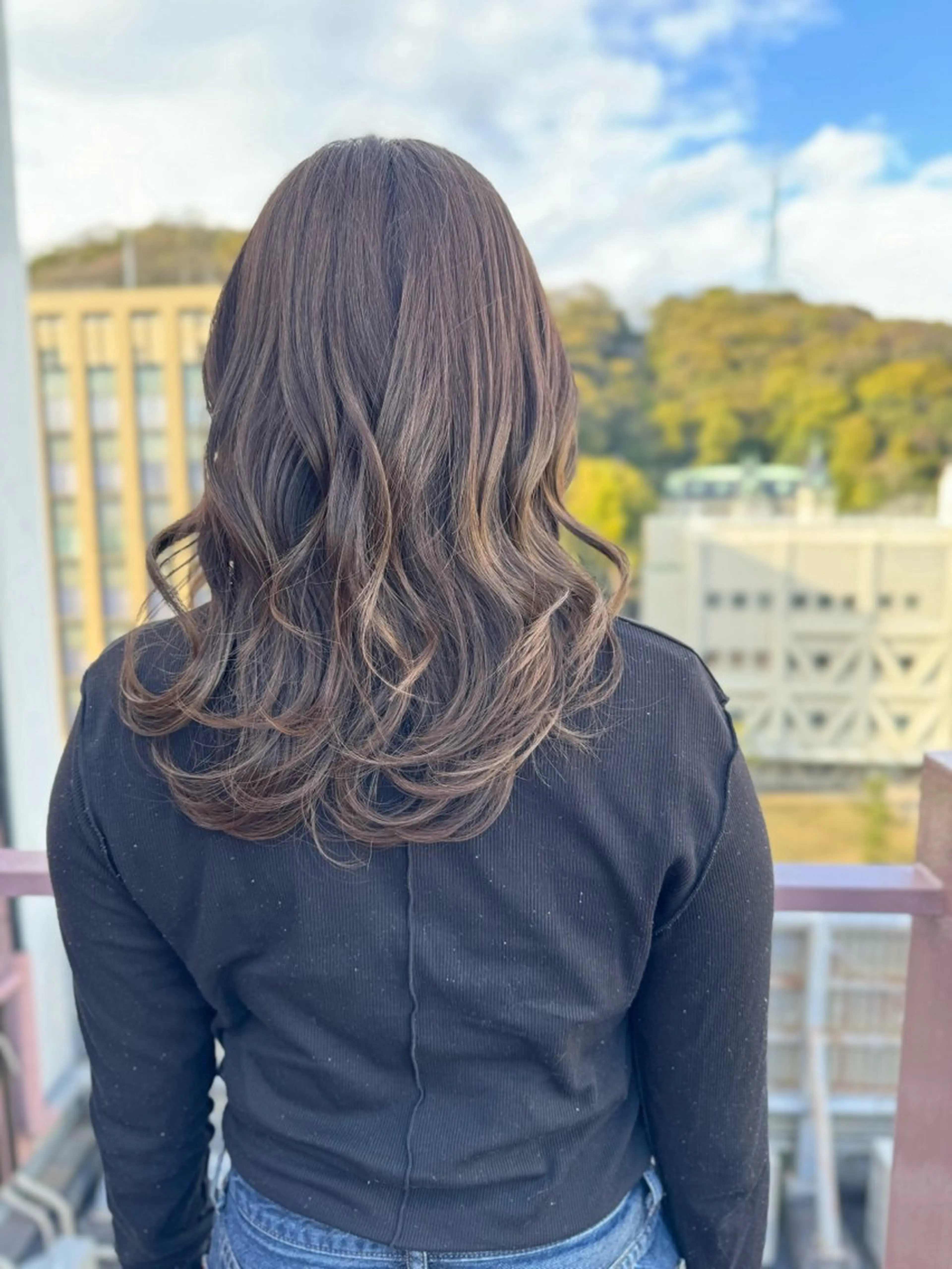 セミロング カラー ベージュカラー オリーブベージュ カット ヘアカラー トリートメント Viage （ビアージュ）のヘアスタイル