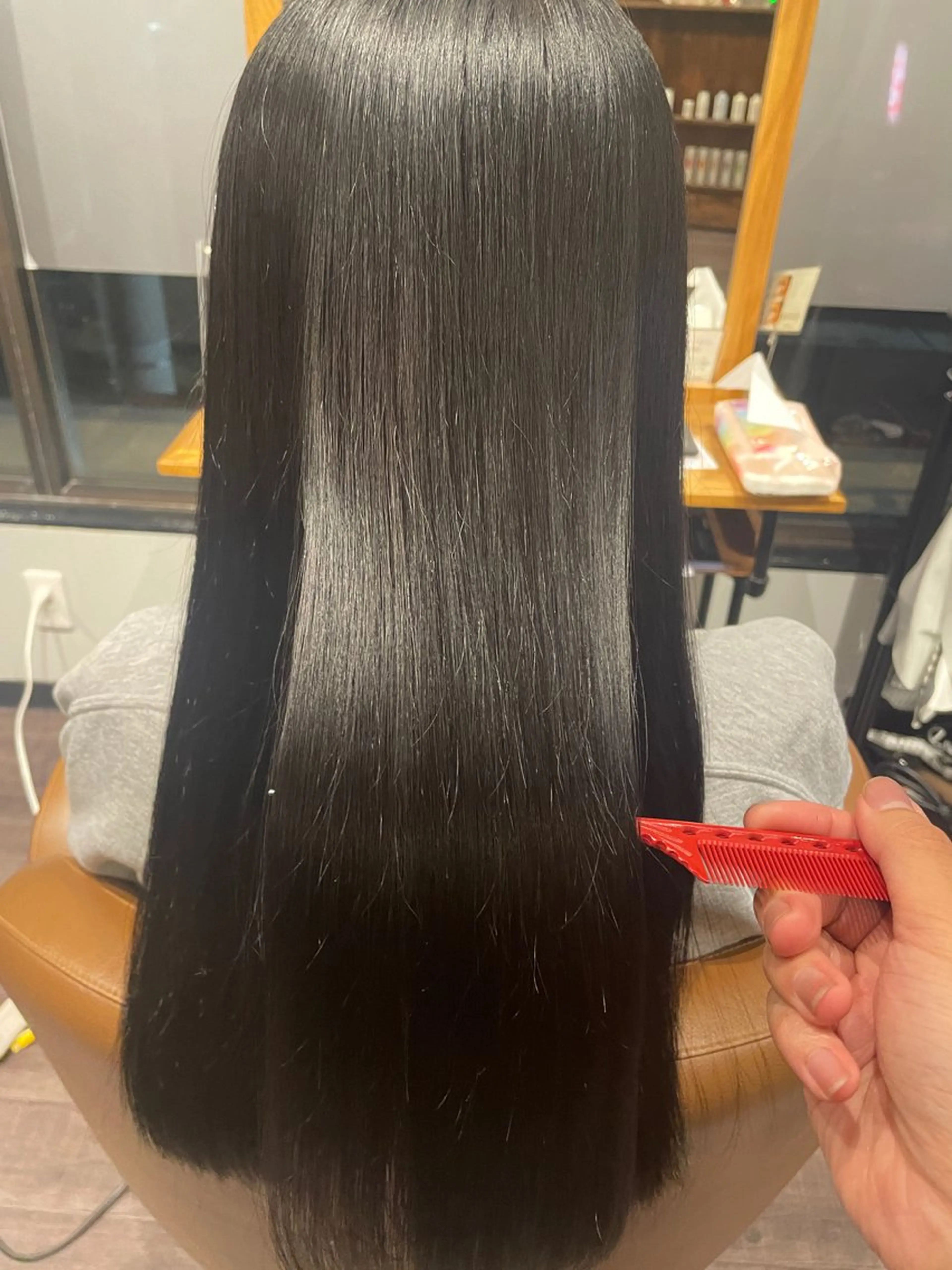 カット+縮毛矯正の写真