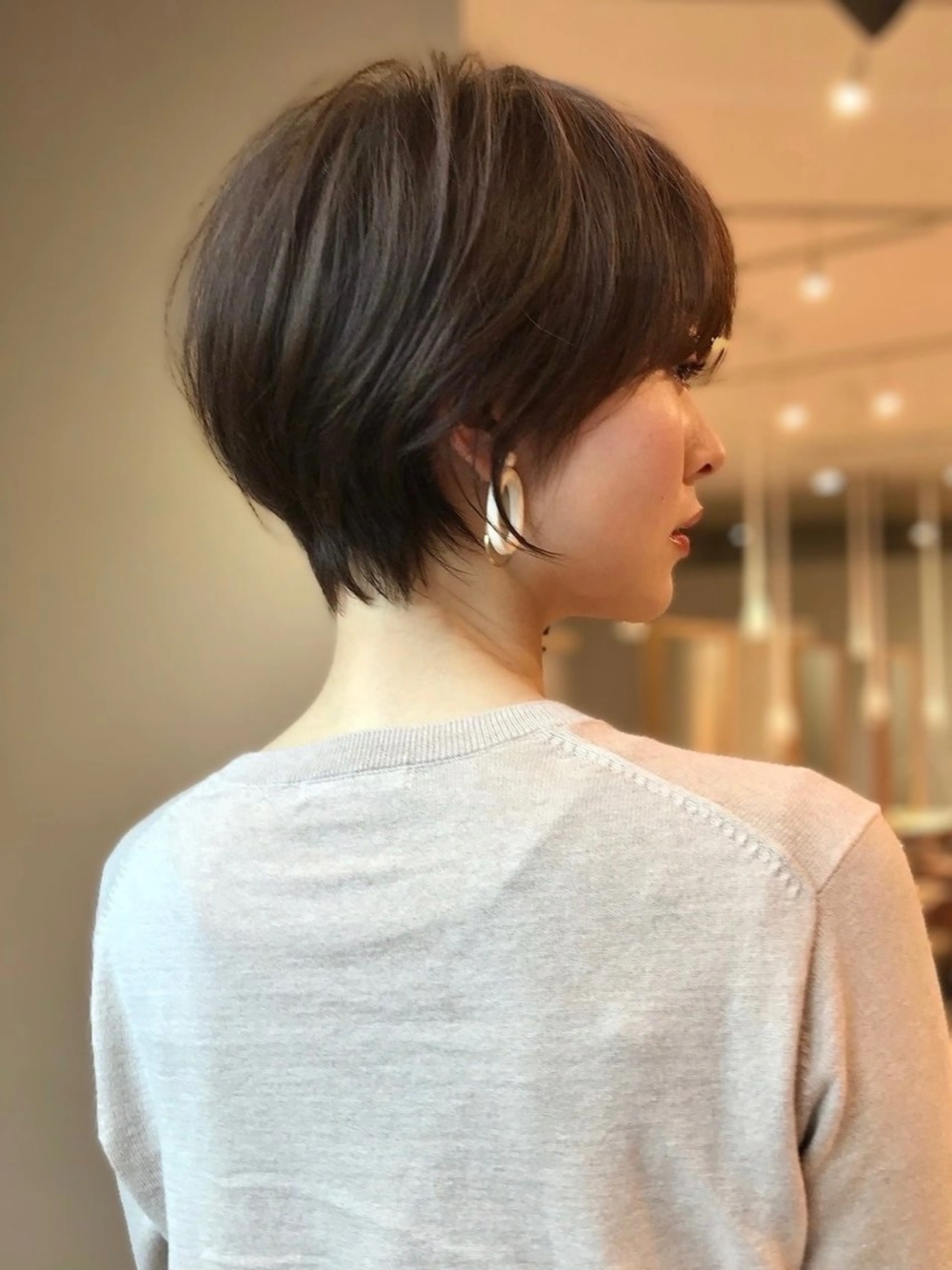 ショート i.+odori所属・Miu🤍透明感カラ ー🫧ショートカットのヘアスタイル