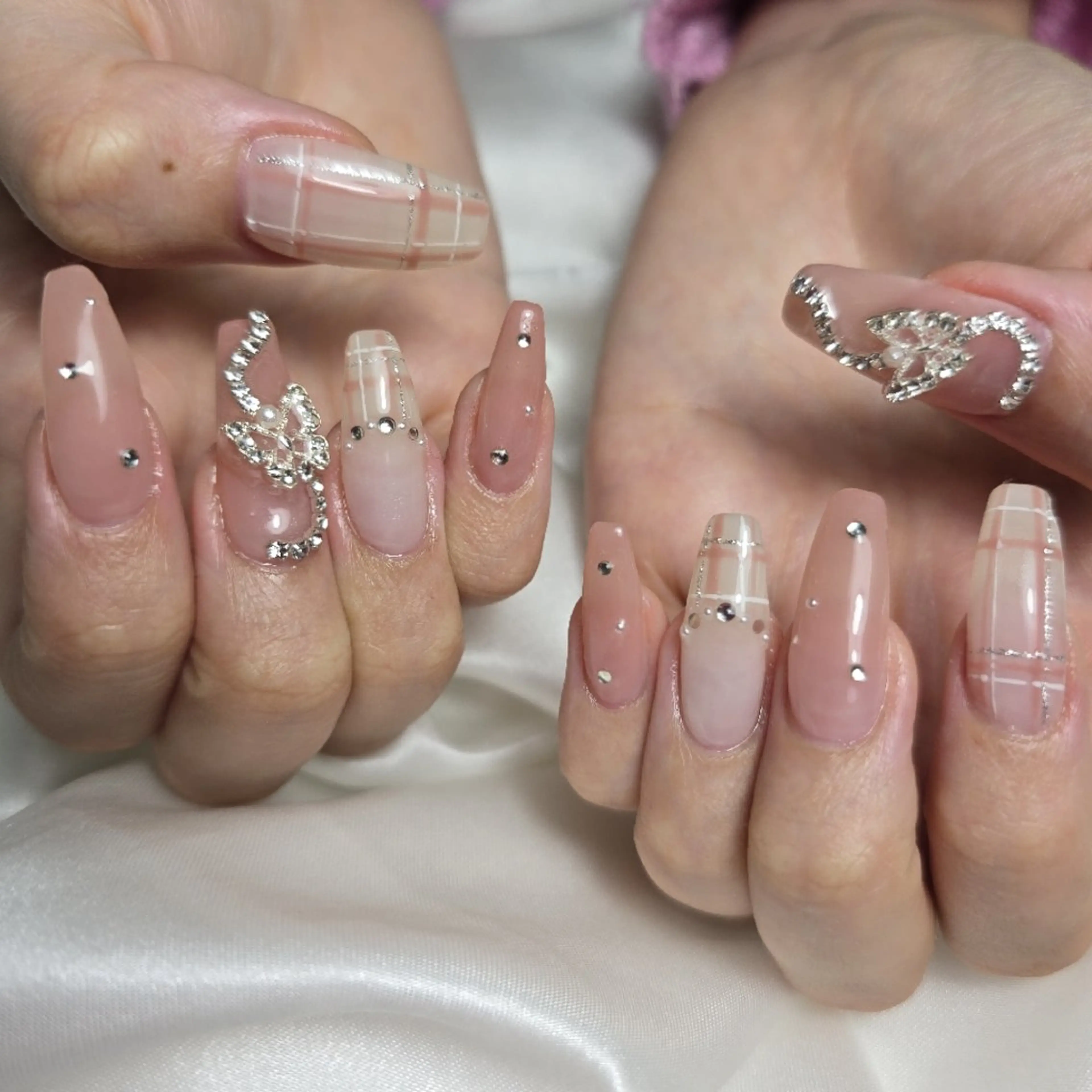 ネイル ビジュード ネイルのネイルデザイン