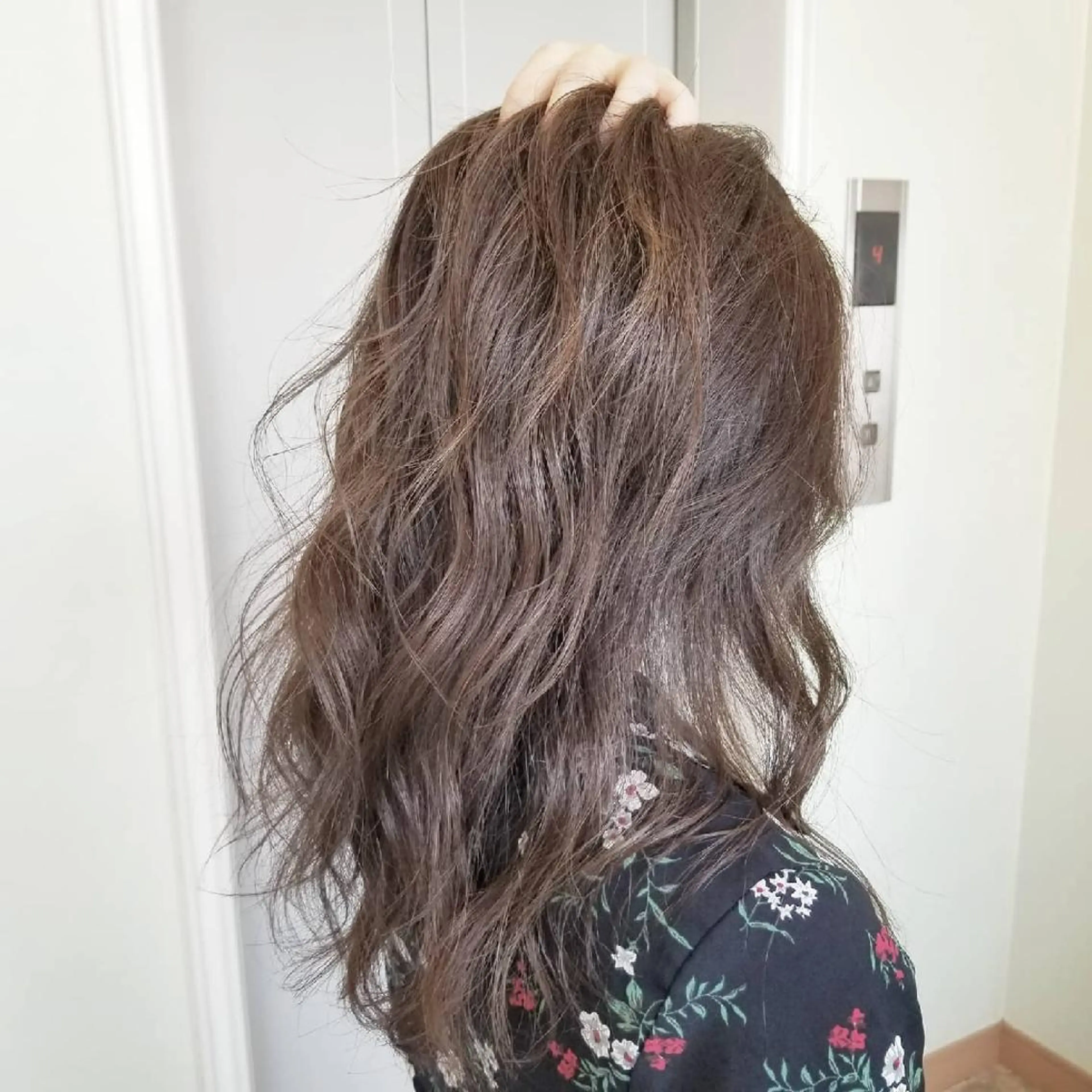 セミロング カット ヘアカラー トリートメント 【ネウィ天王寺 】seiyaのヘアスタイル