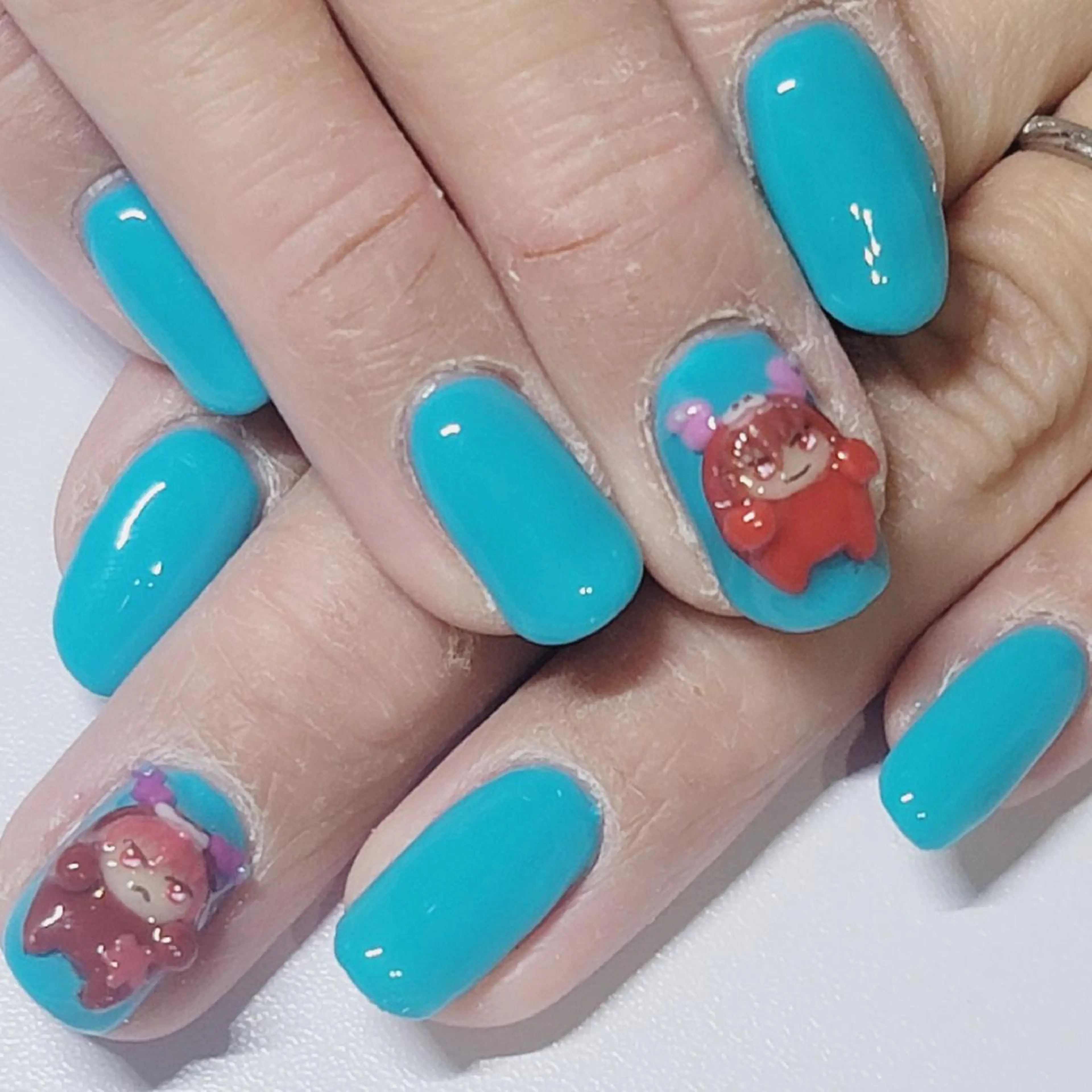 ネイル アートネイル グリーン ワンカラーネイル ハンドネイル よしだ ひろきのネイルデザイン