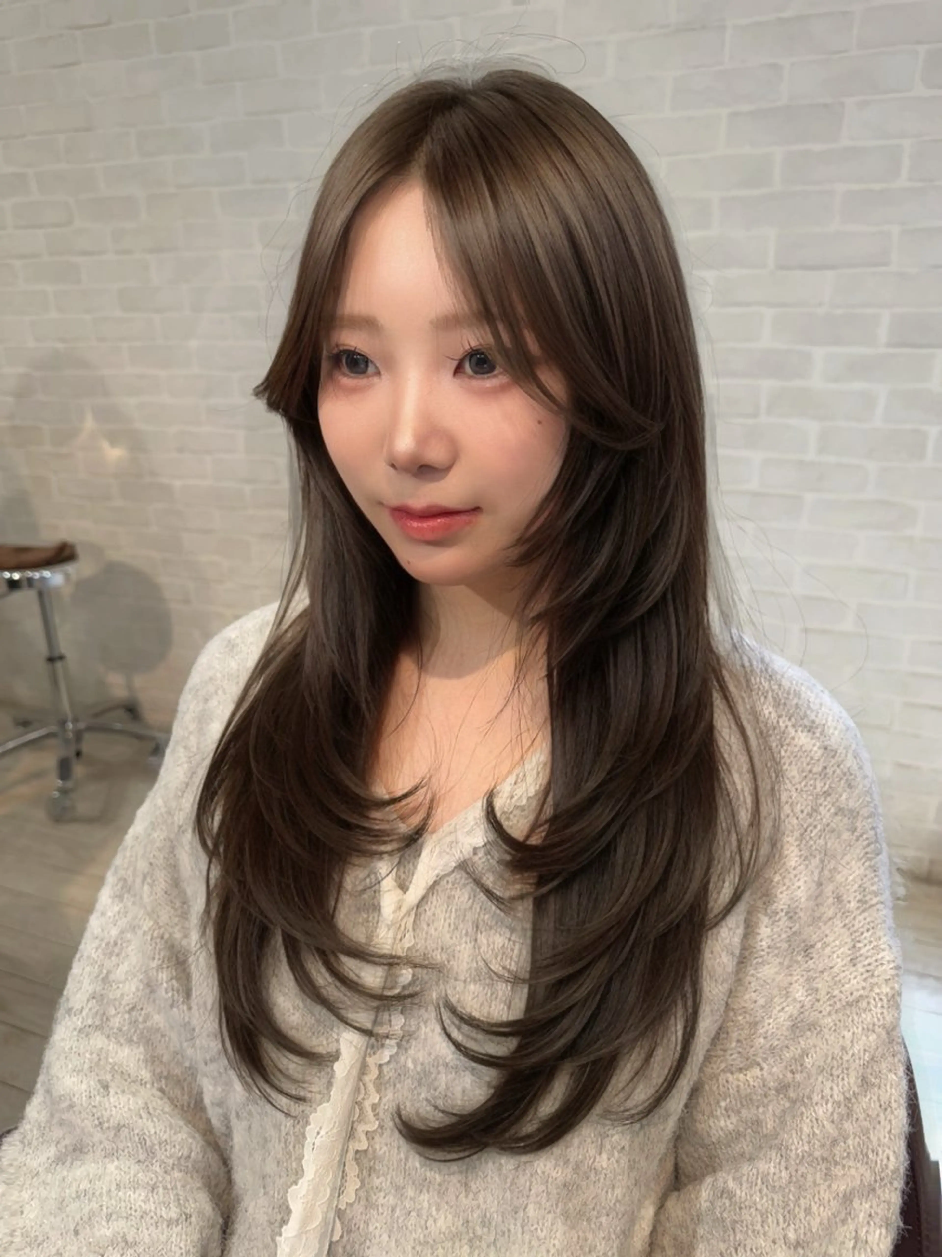 ロング レイヤーカット カット トリートメント 大人可愛いレイヤー 大田のヘアスタイル