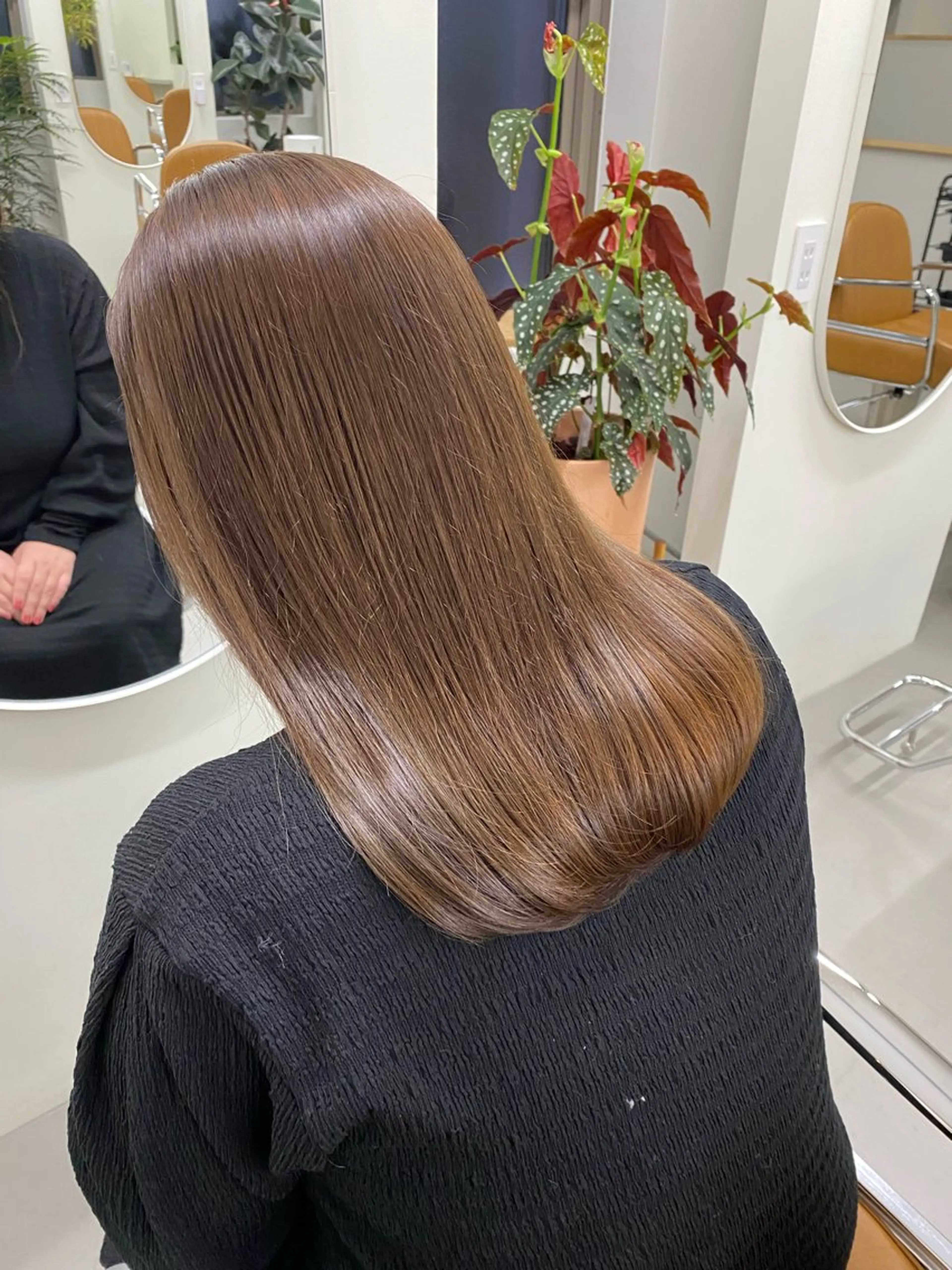 カラー ブラウンカラー くすみブラウン 檜 果歩のヘアスタイル