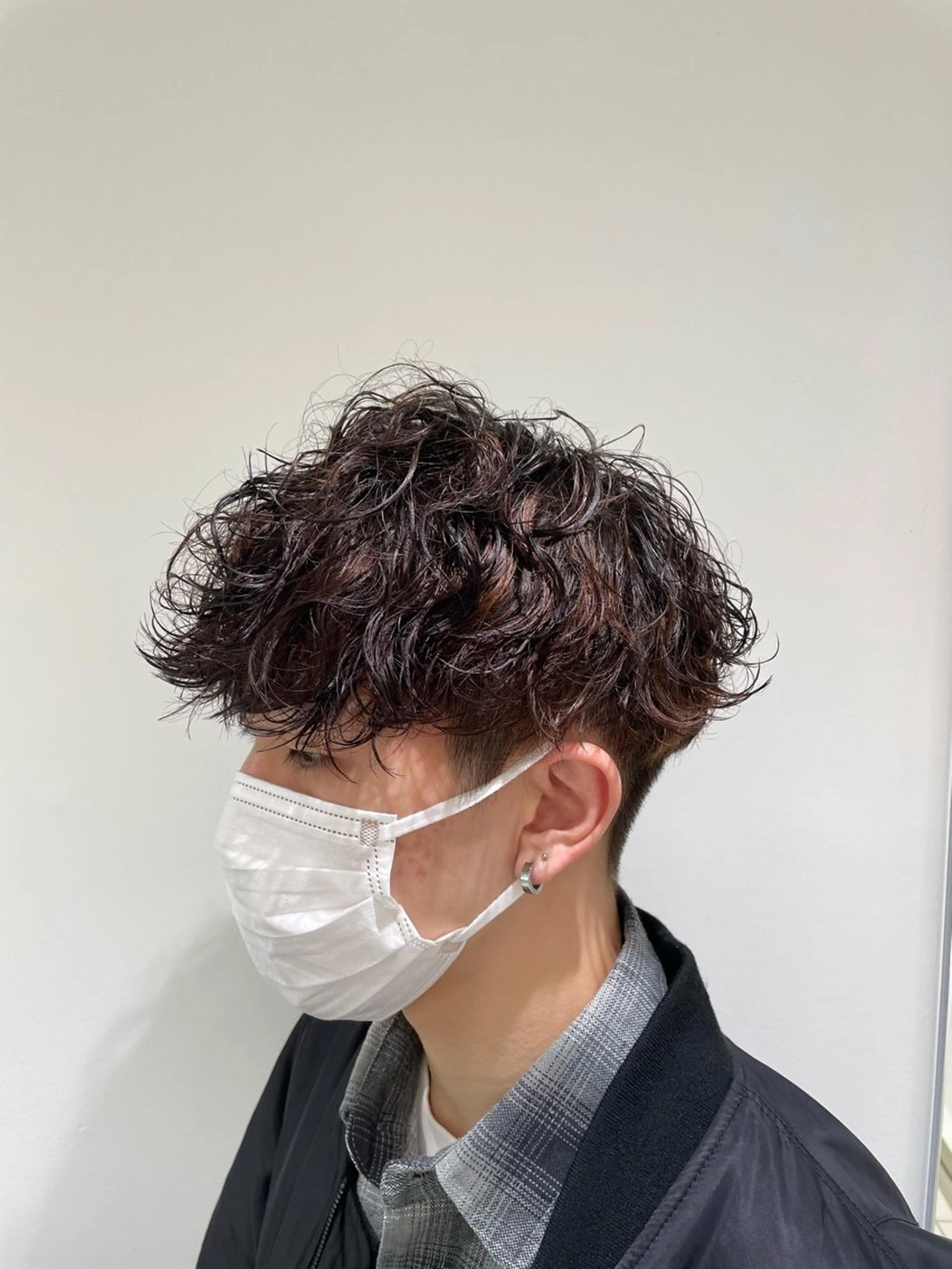 ショート パーマ スパイラルパーマ カット パーマ 【シャドウパーマ センターパート】義心のヘアスタイル