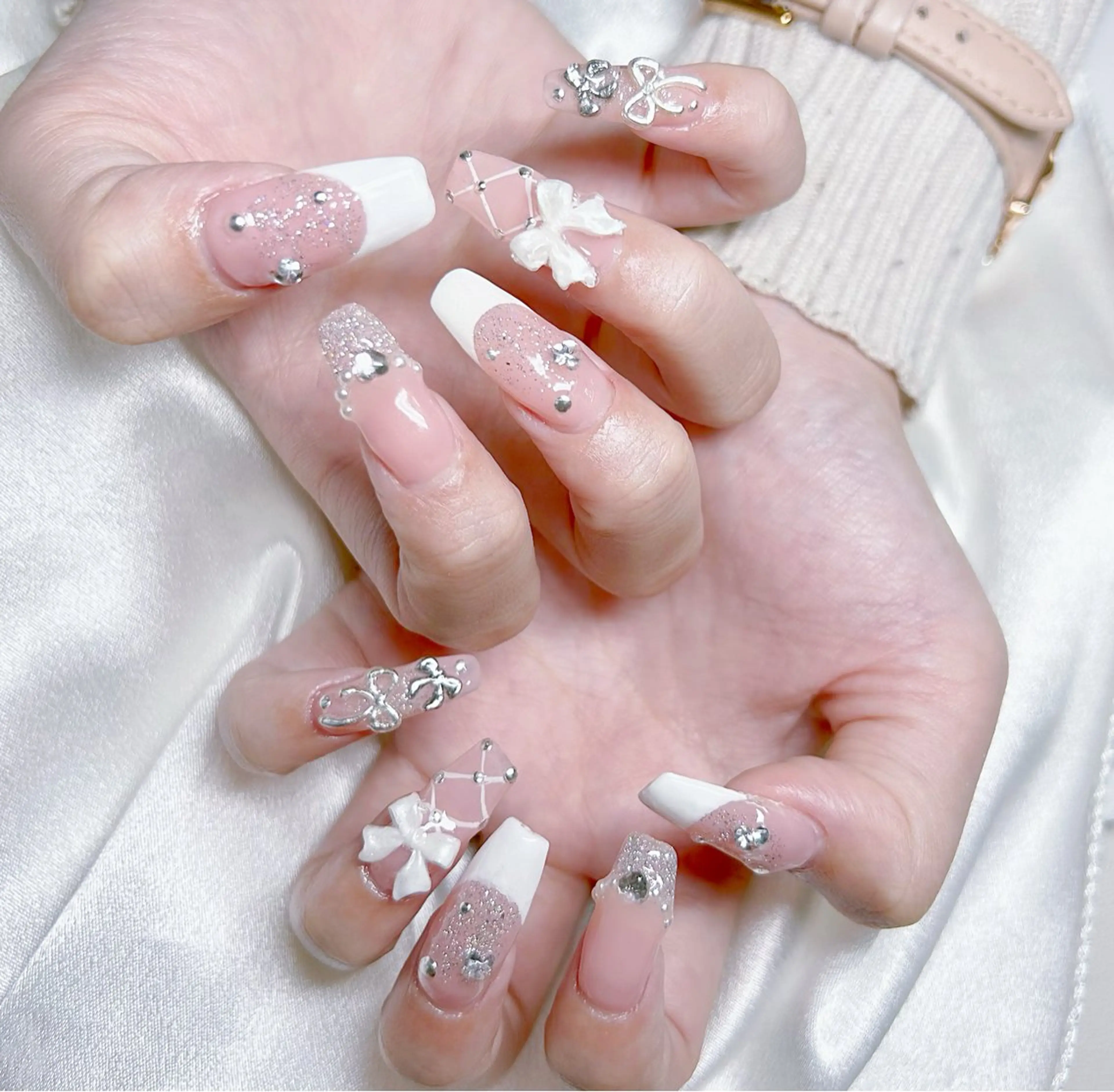 💅🌸(チップ長か出し10本)デザインネイル(オフなし)ご来店前に写真を送ってお願いいたしますの写真