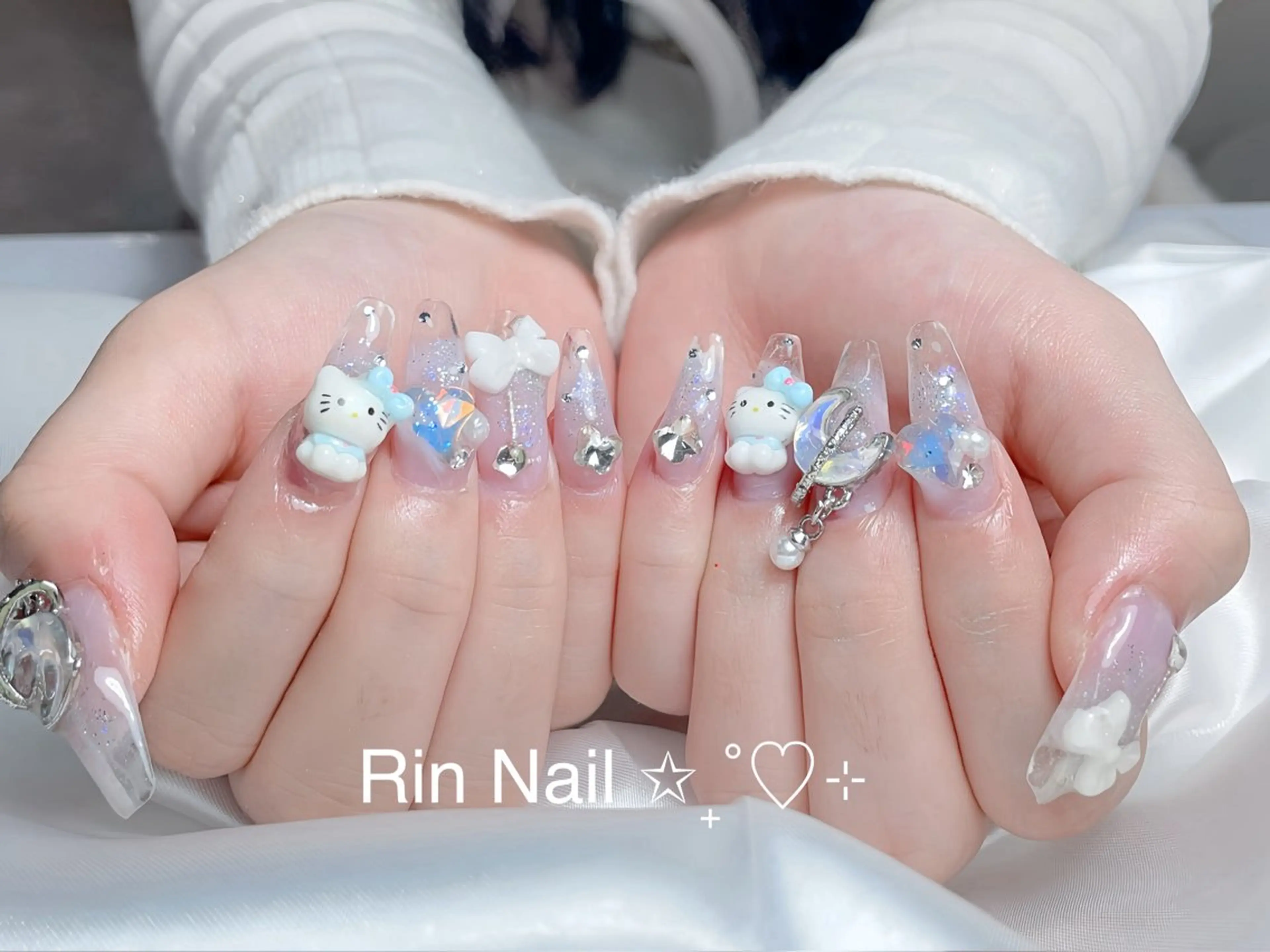ネイル アートネイル 成人式 ロングネイル ニュアンスネイル スカルプネイル ハンドネイル Rin Nail 新大久保店のネイルデザイン