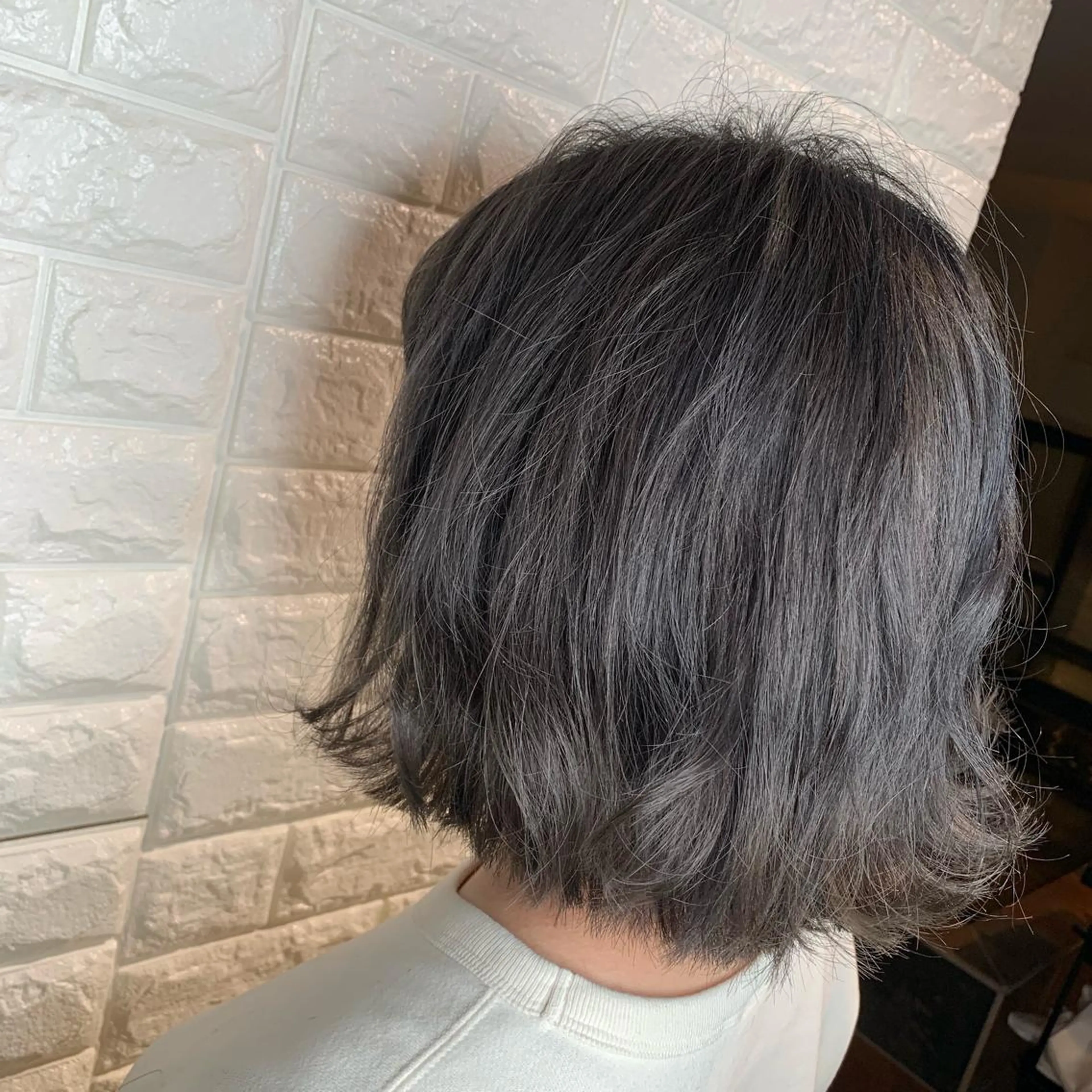 ショート カラー 切りっぱなしボブ グレージュ ボブ カット ヘアカラー トリートメント ヘッドスパ Lee東三国 店長 谷辻誠志のヘアスタイル