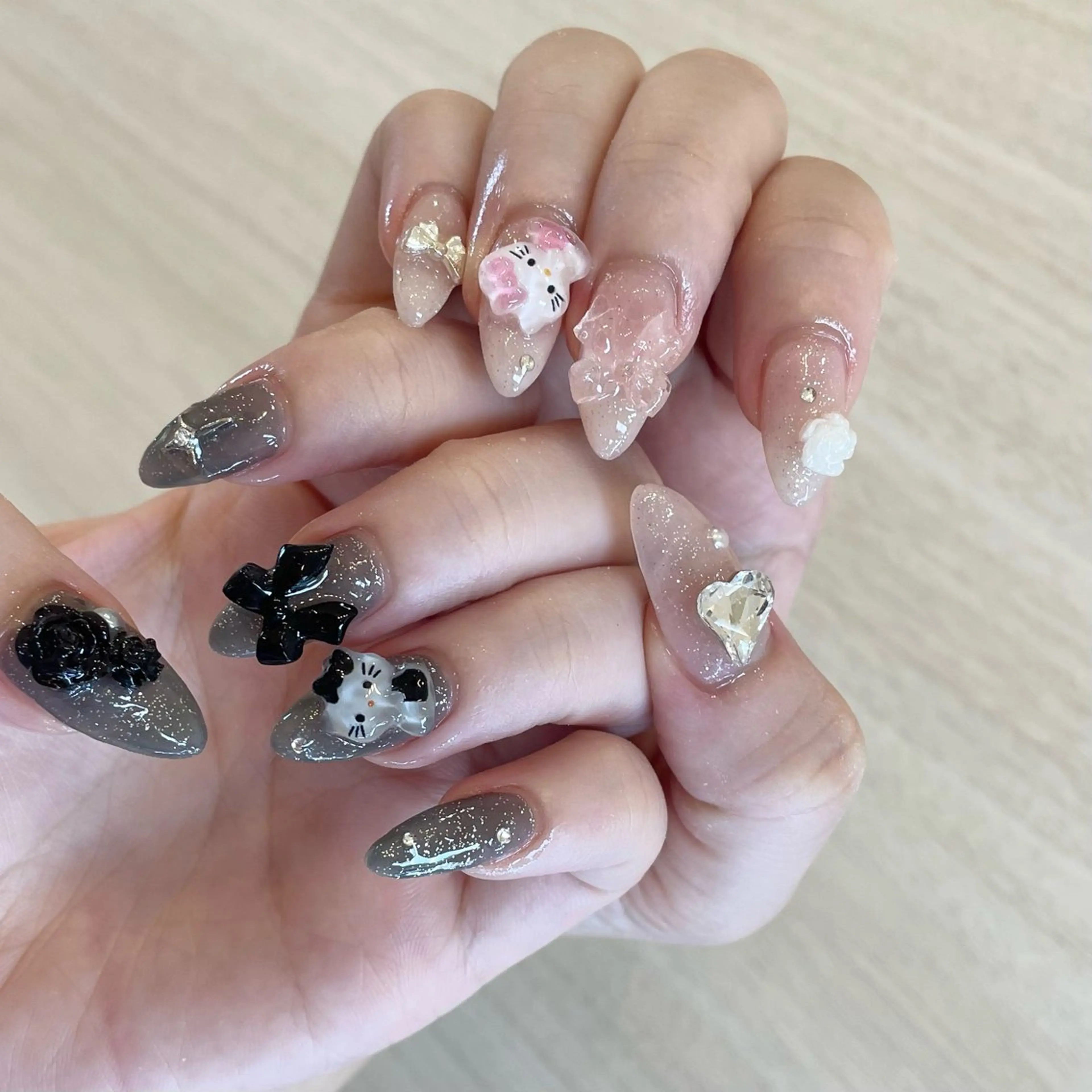ネイル Nail Salon Gummi.のネイルデザイン