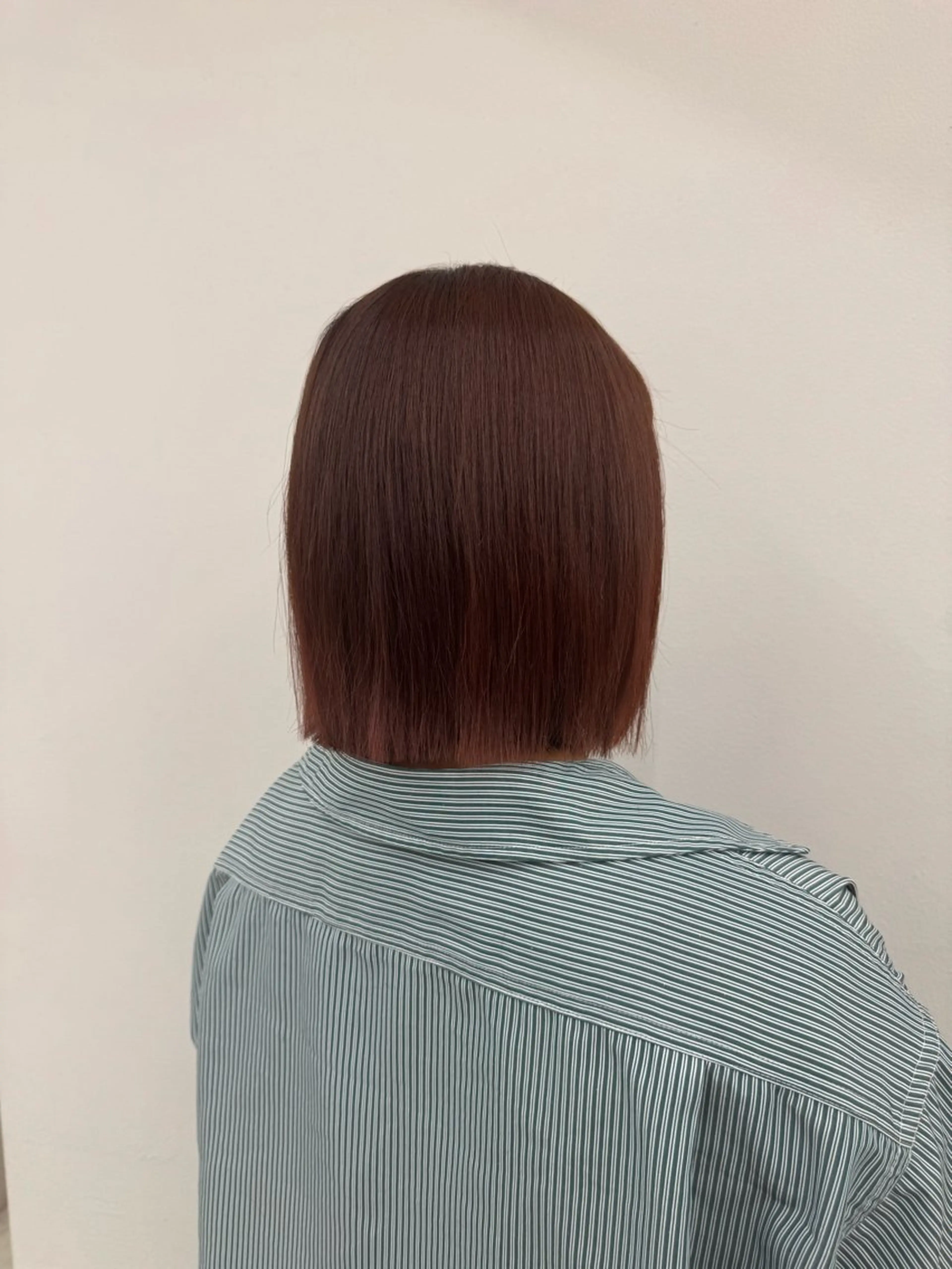 ミディアム ウルフ/レイヤー/ ボブ/大石晴也🦋のヘアスタイル