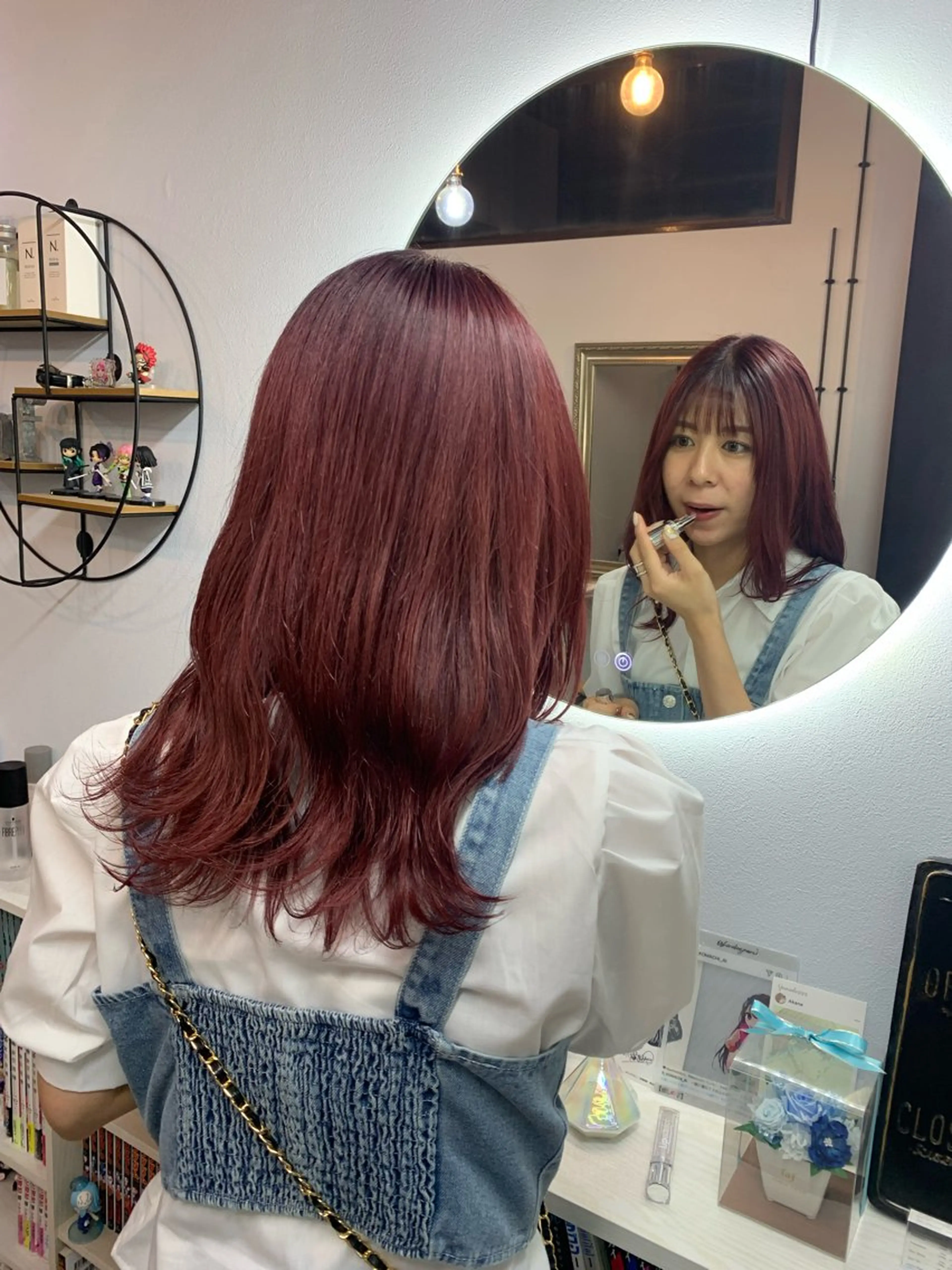 ミディアム カラー 坂井 水菜美のヘアスタイル