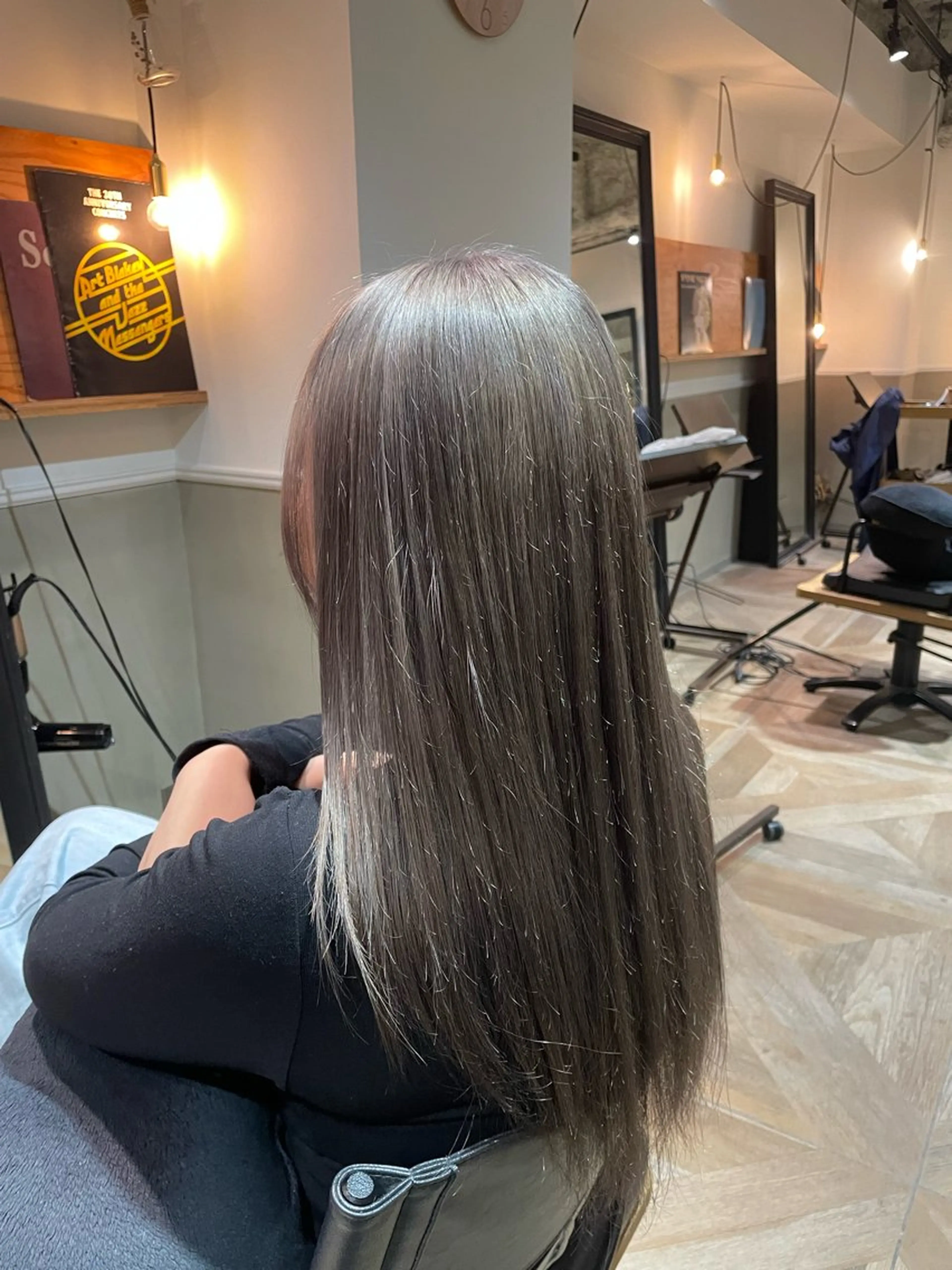 セミロング カラー グレージュ ラベンダーカラー ラベンダーグレージュ ラベンダーグレー 🌐レディースカット 🌐Taketoのヘアスタイル