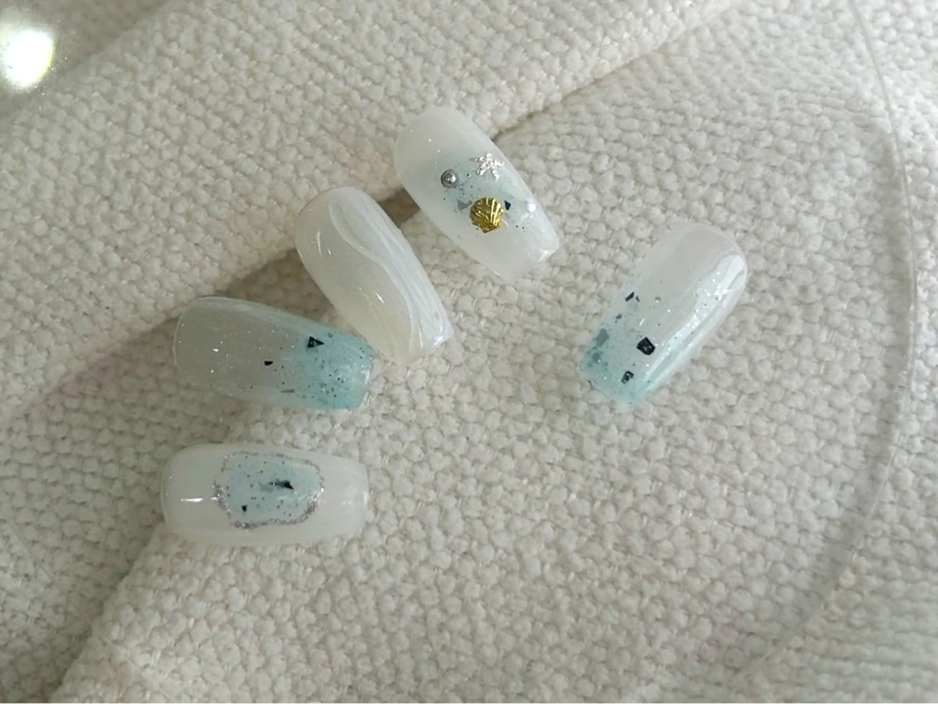 ネイル M+  Beauty Salonのネイルデザイン