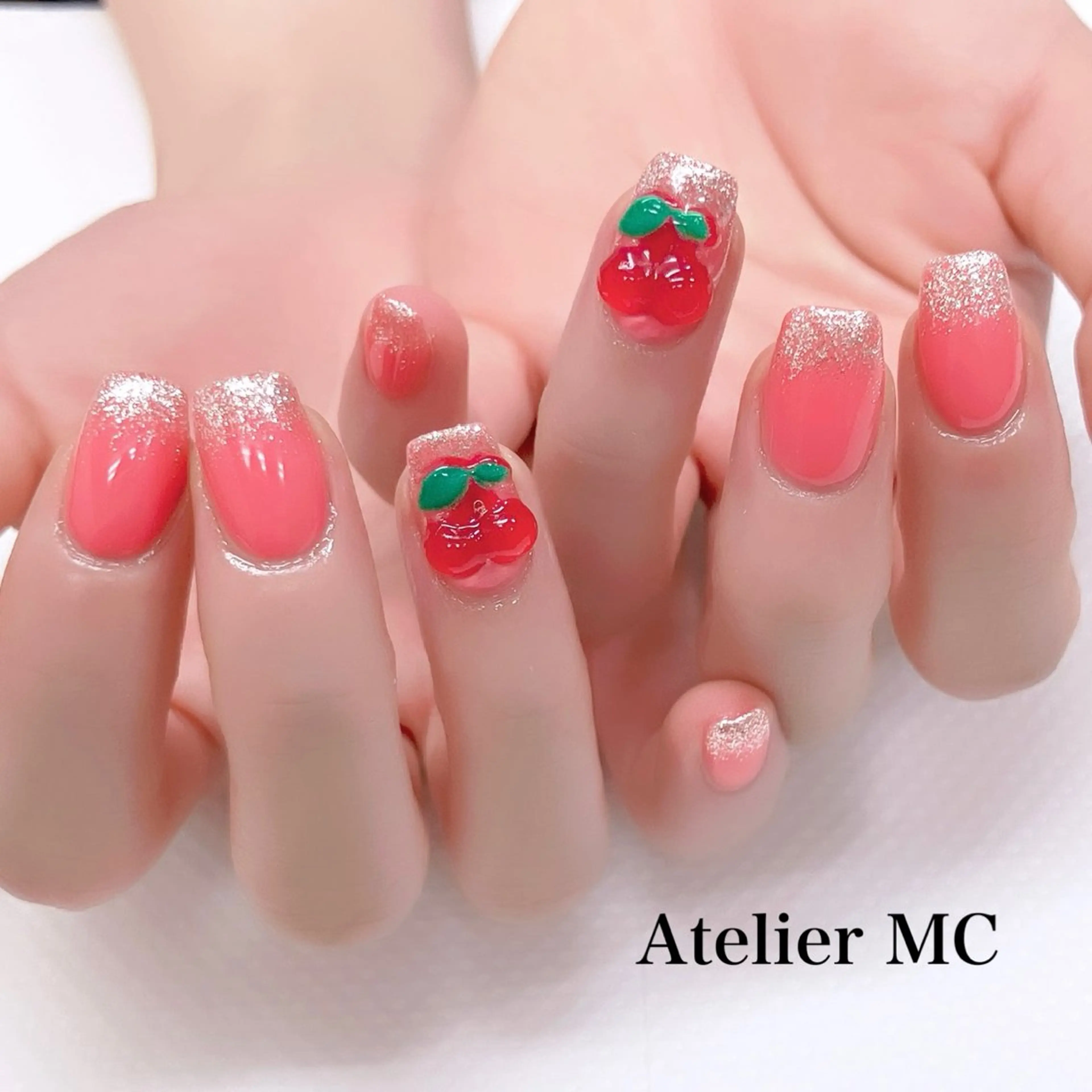 ネイル ハンドネイル アトリエ エムシー 【新富町・東銀座】のネイルデザイン
