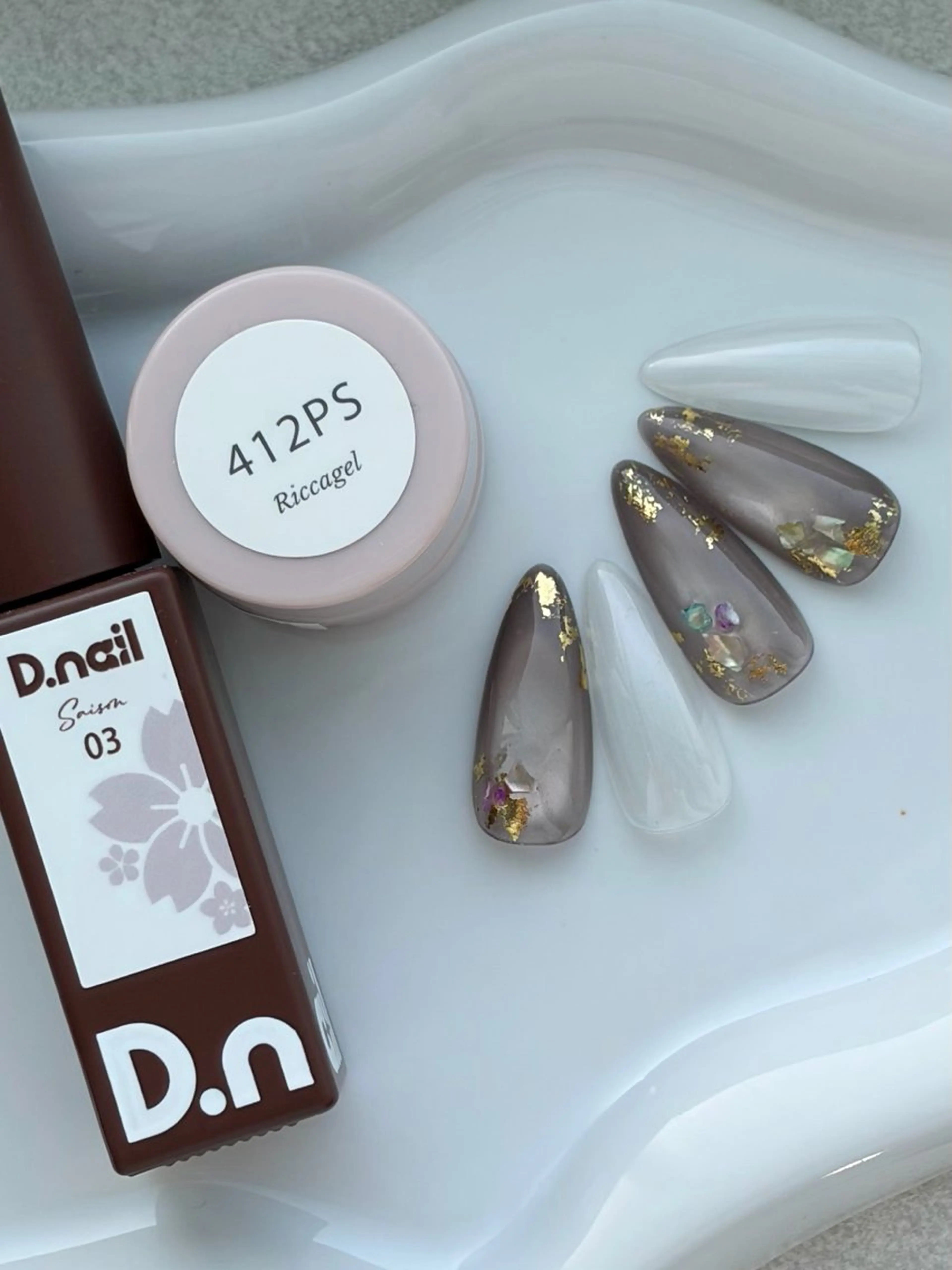 ネイル ハンドネイル えみーnail おまかせ大歓迎✨のネイルデザイン
