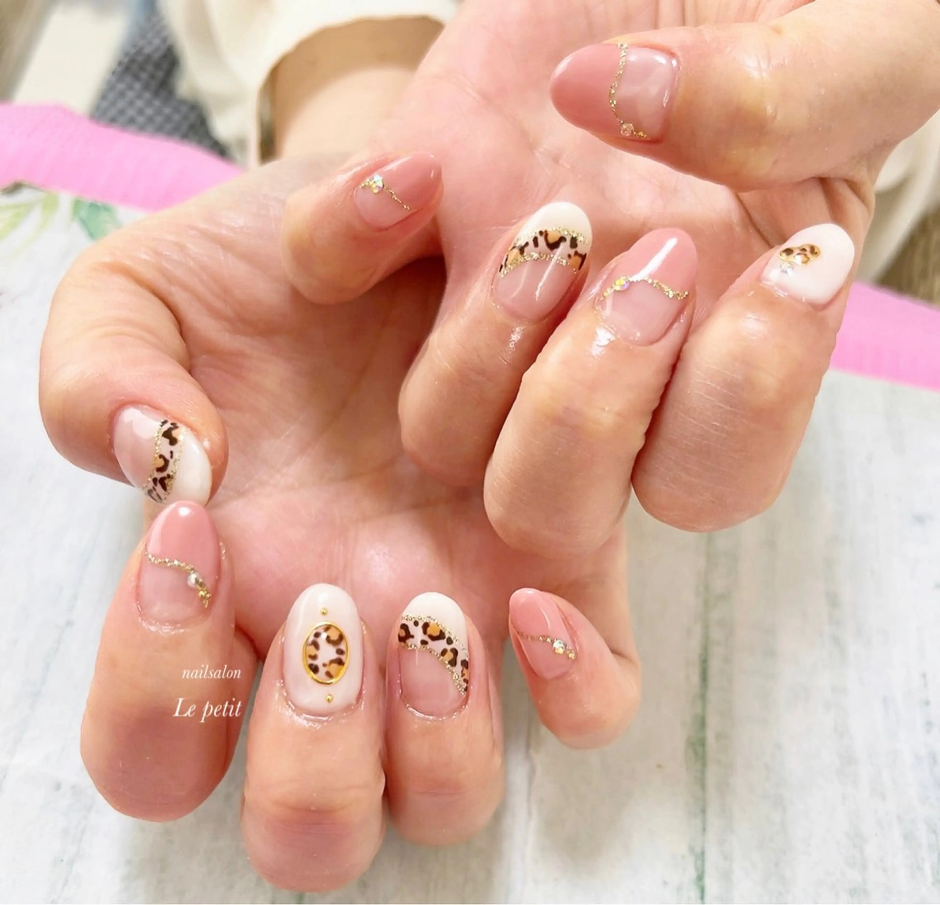 ネイル 石野 広佳のネイルデザイン