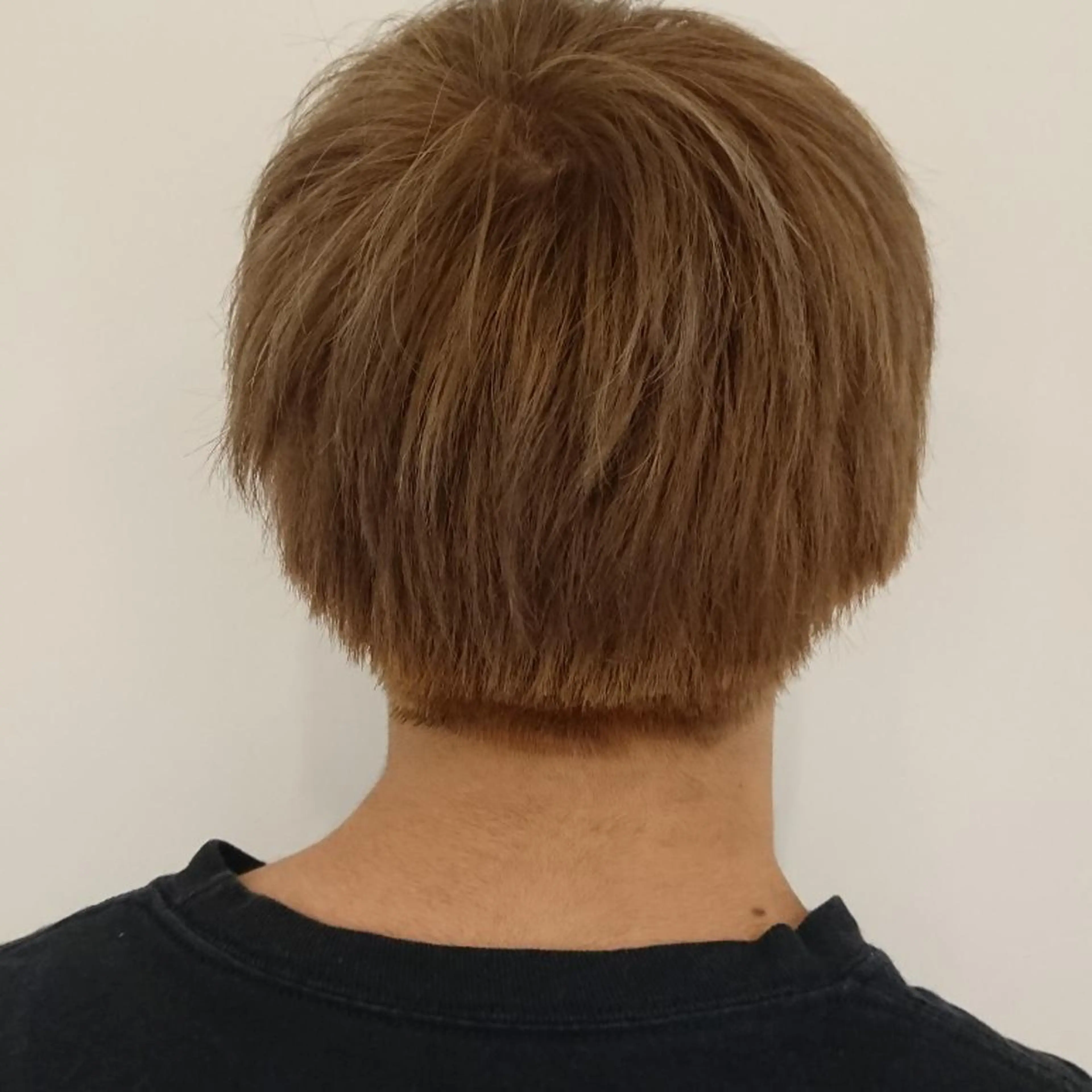 メンズ カラー カット ヘアカラー ブリーチ/ヘアケア/ 艶髪/イギチハルのヘアスタイル