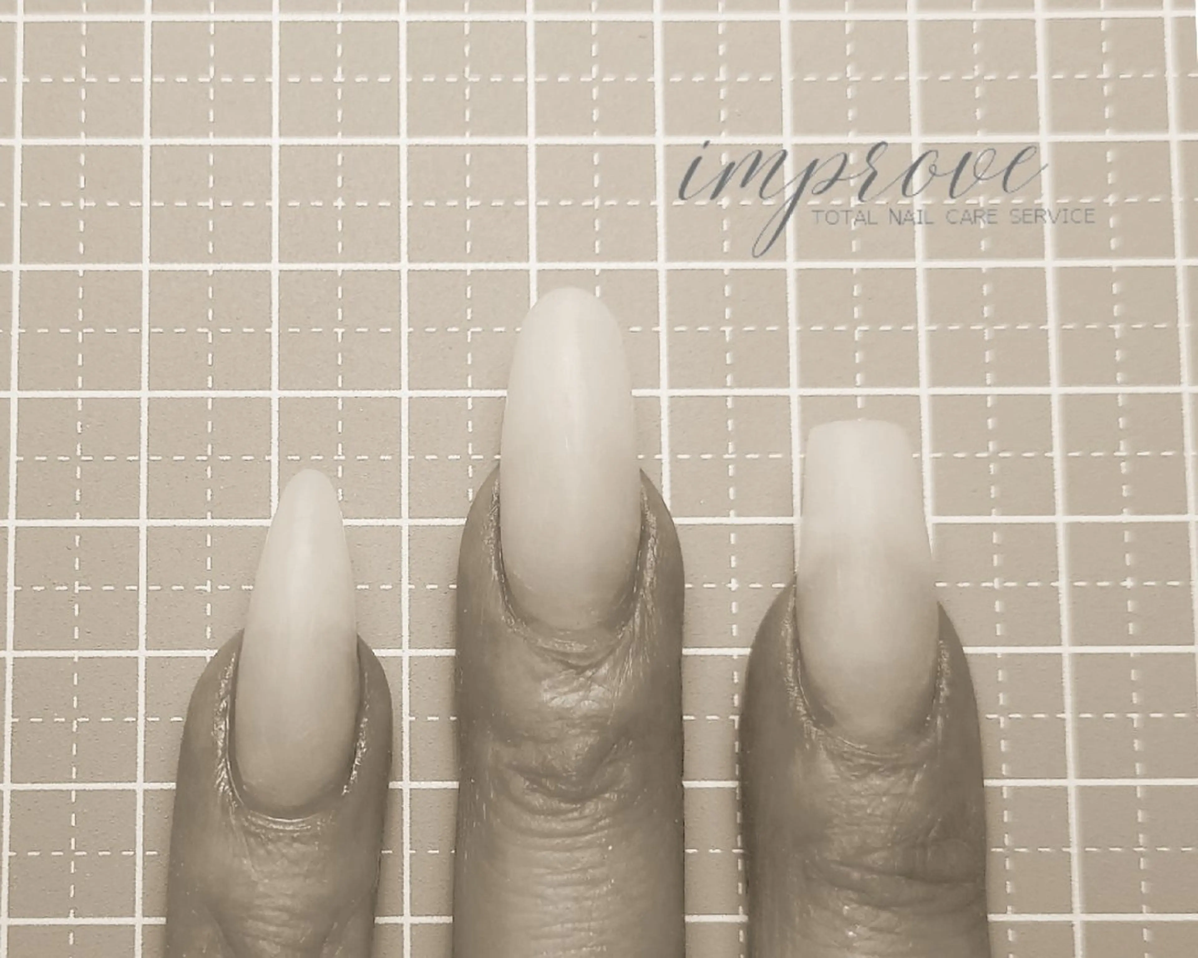 ネイル ミディアムネイル スカルプネイル improve /mamiのネイルデザイン