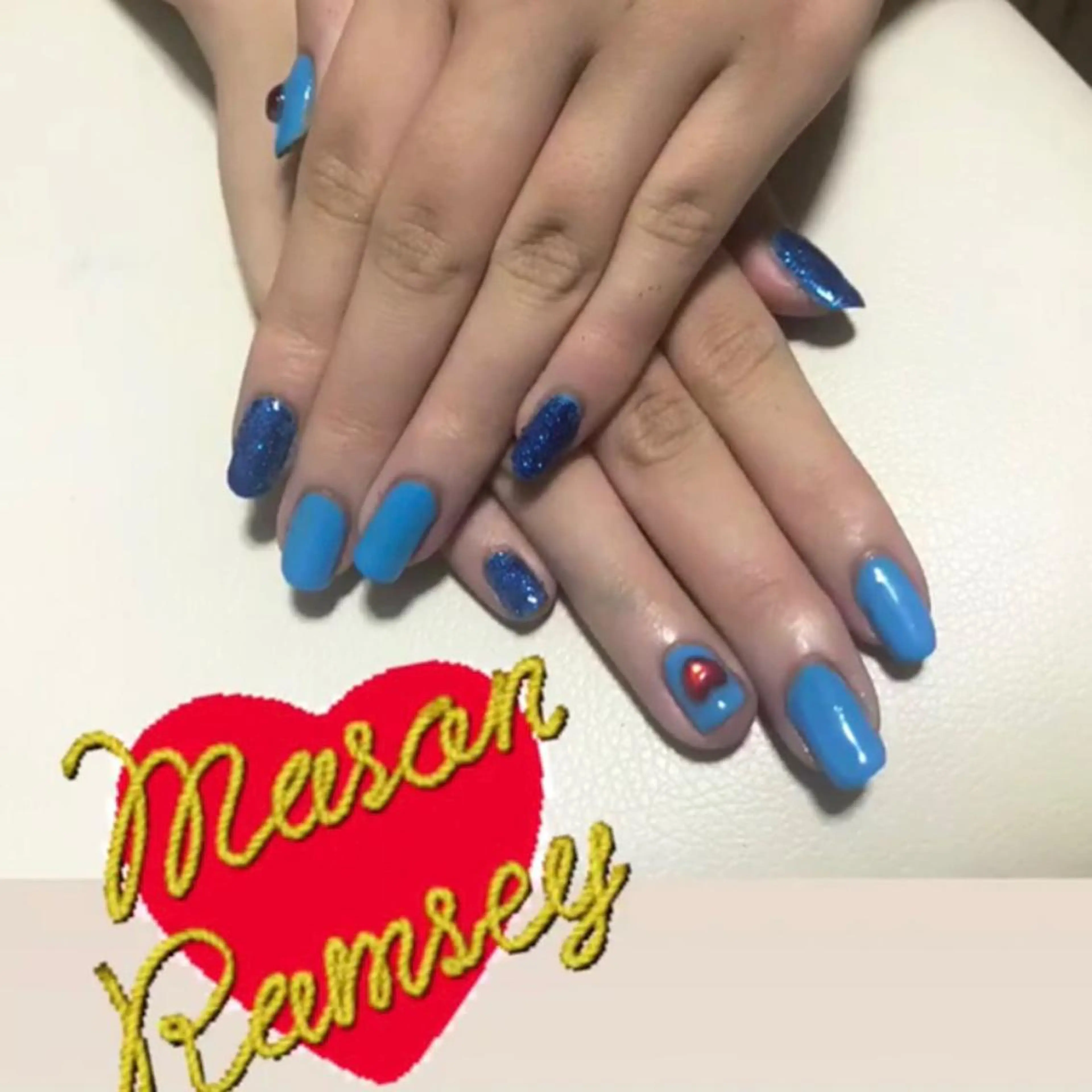 ネイル RISAKO 艶髪モテヘア🎀府中のヘアスタイル