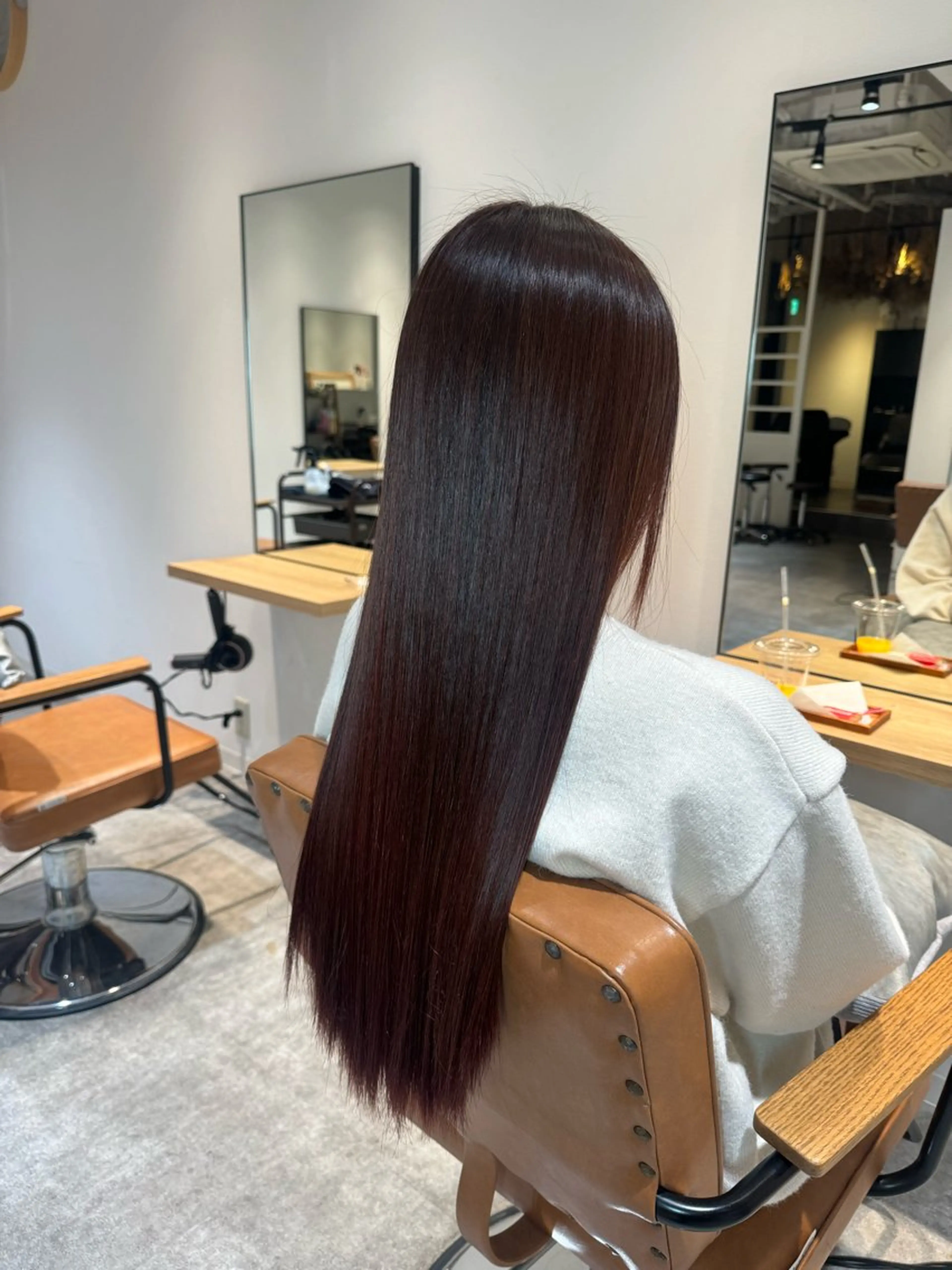 ロング カラー パーマ 髪質改善 縮毛矯正 カット 縮毛矯正 オスズ 🎀´-のヘアスタイル