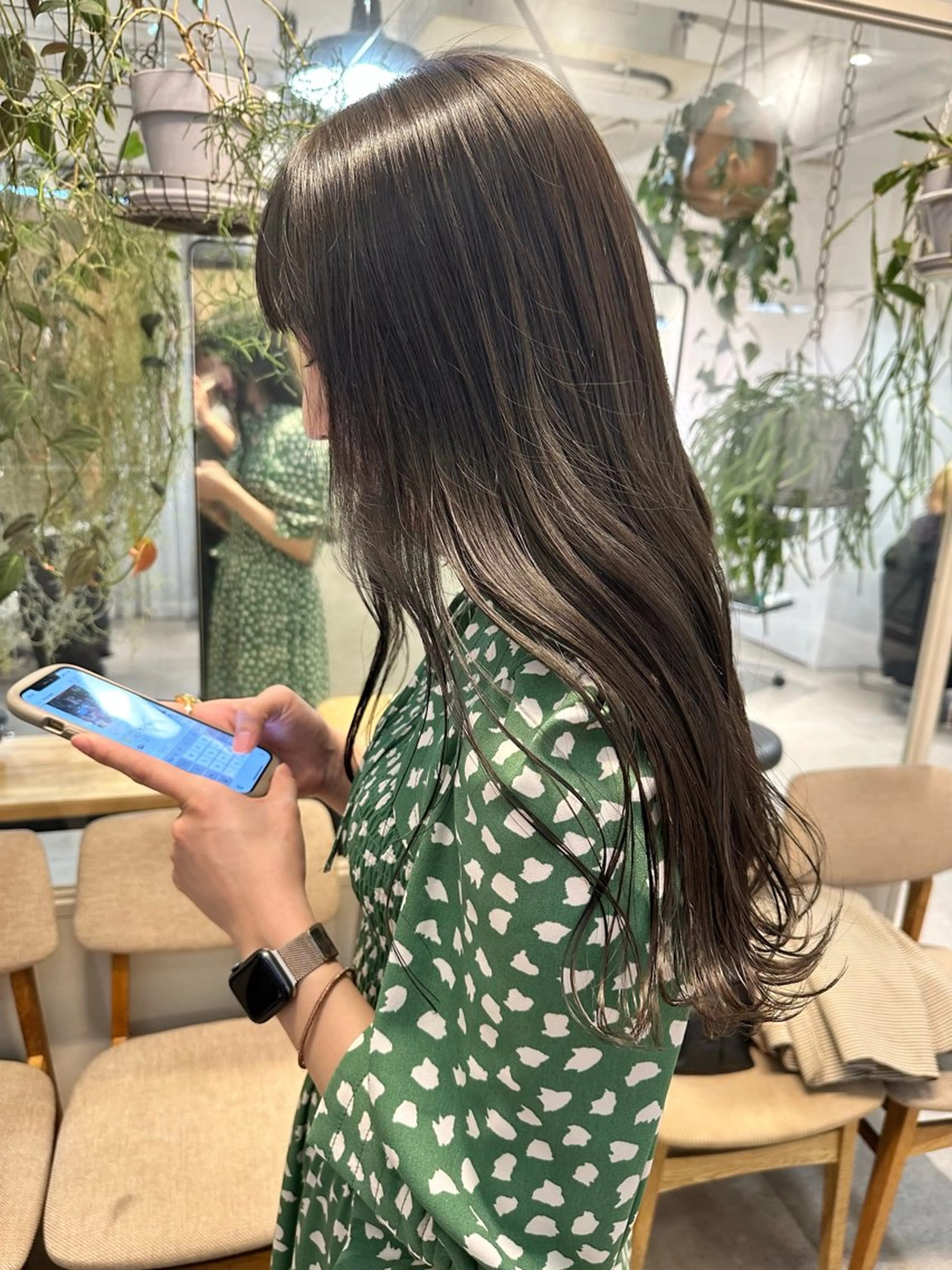 ロング カラー 艶ストレート✨透明感 カラー🎀♡mariのヘアスタイル