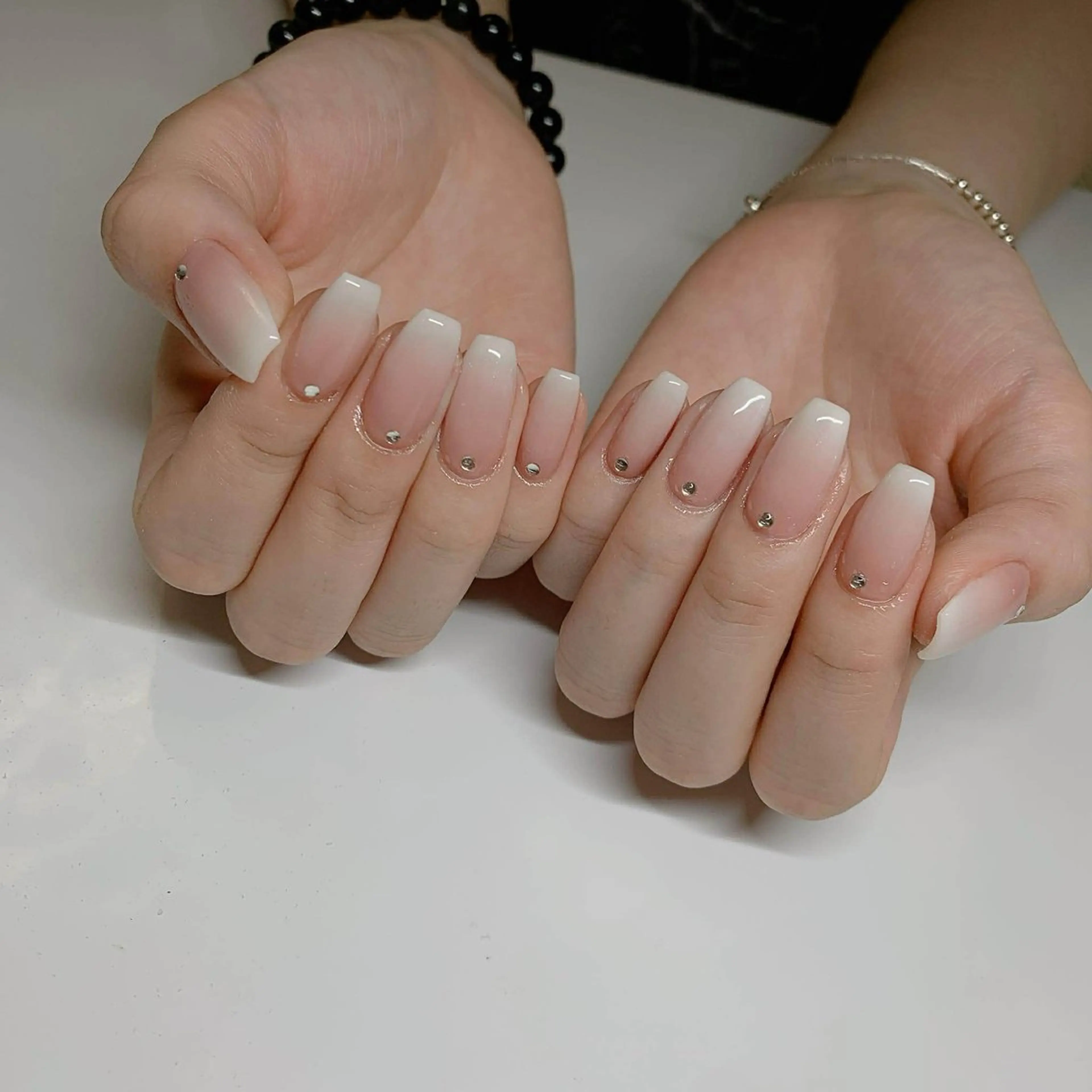 ネイル MoonHi Nail Salon所属・MoonHi Nail 朝霞台のネイルデザイン