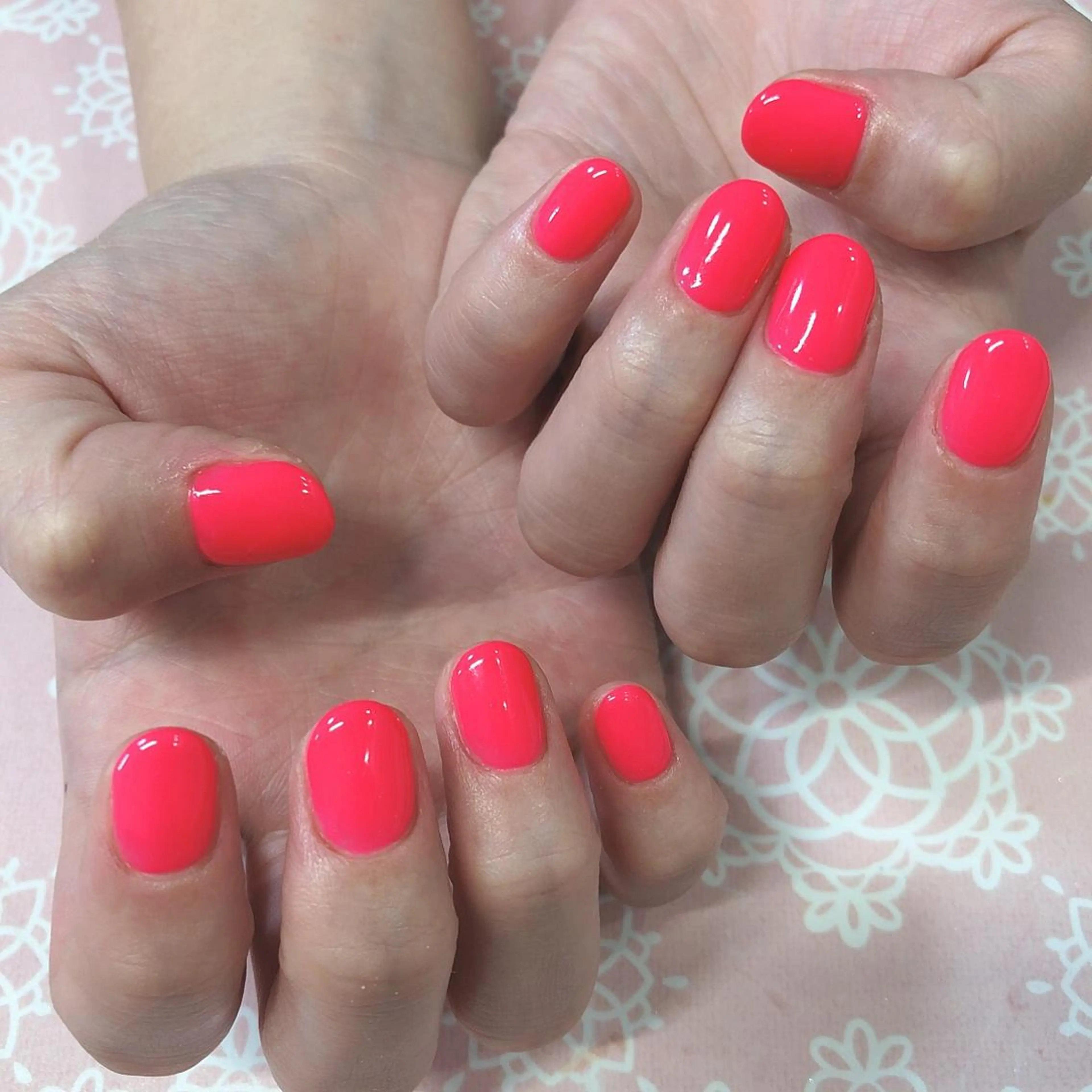 ネイル ハンドネイル 西岡 杏のネイルデザイン