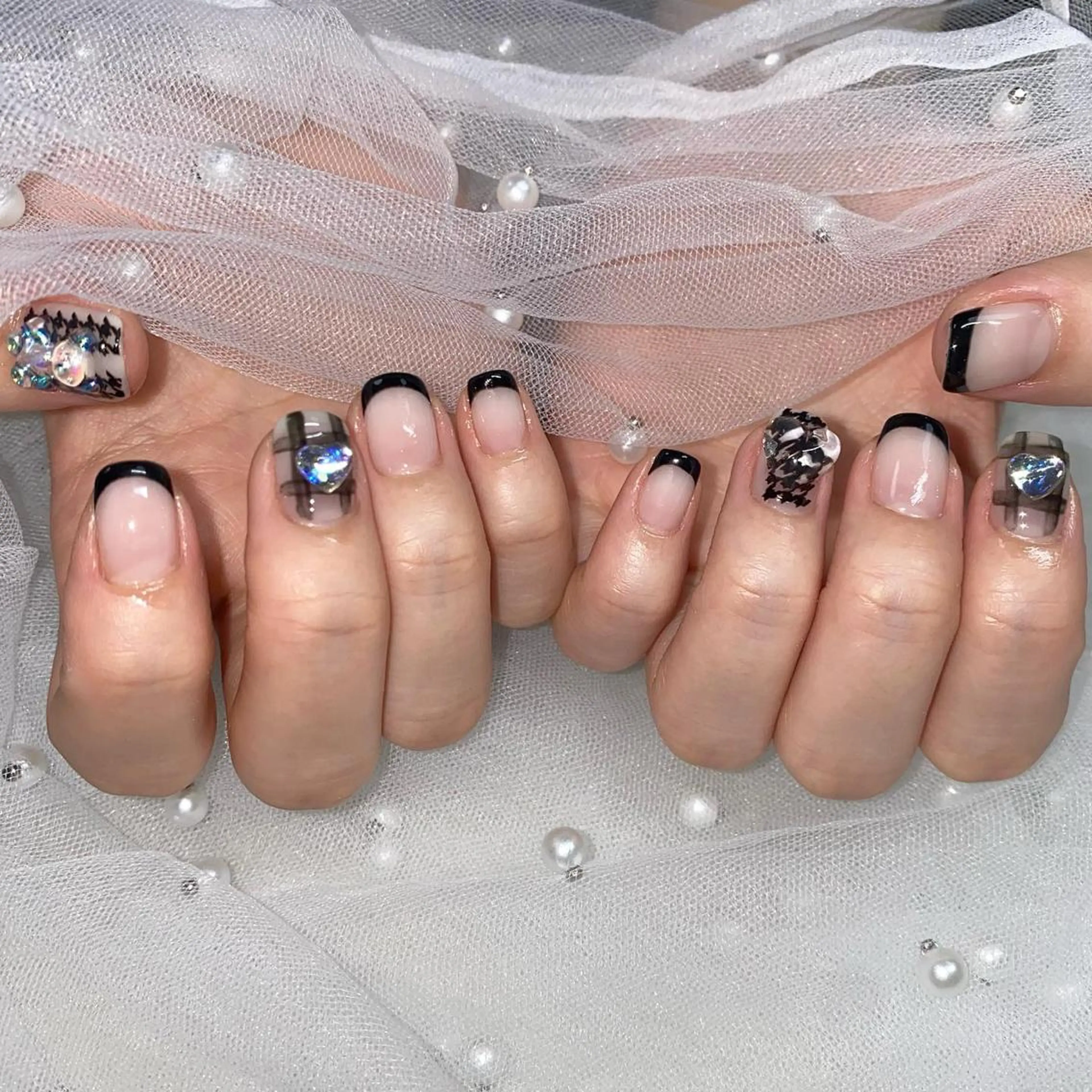 ネイル I pinknail 韓国風·持ち込み専門のネイルデザイン