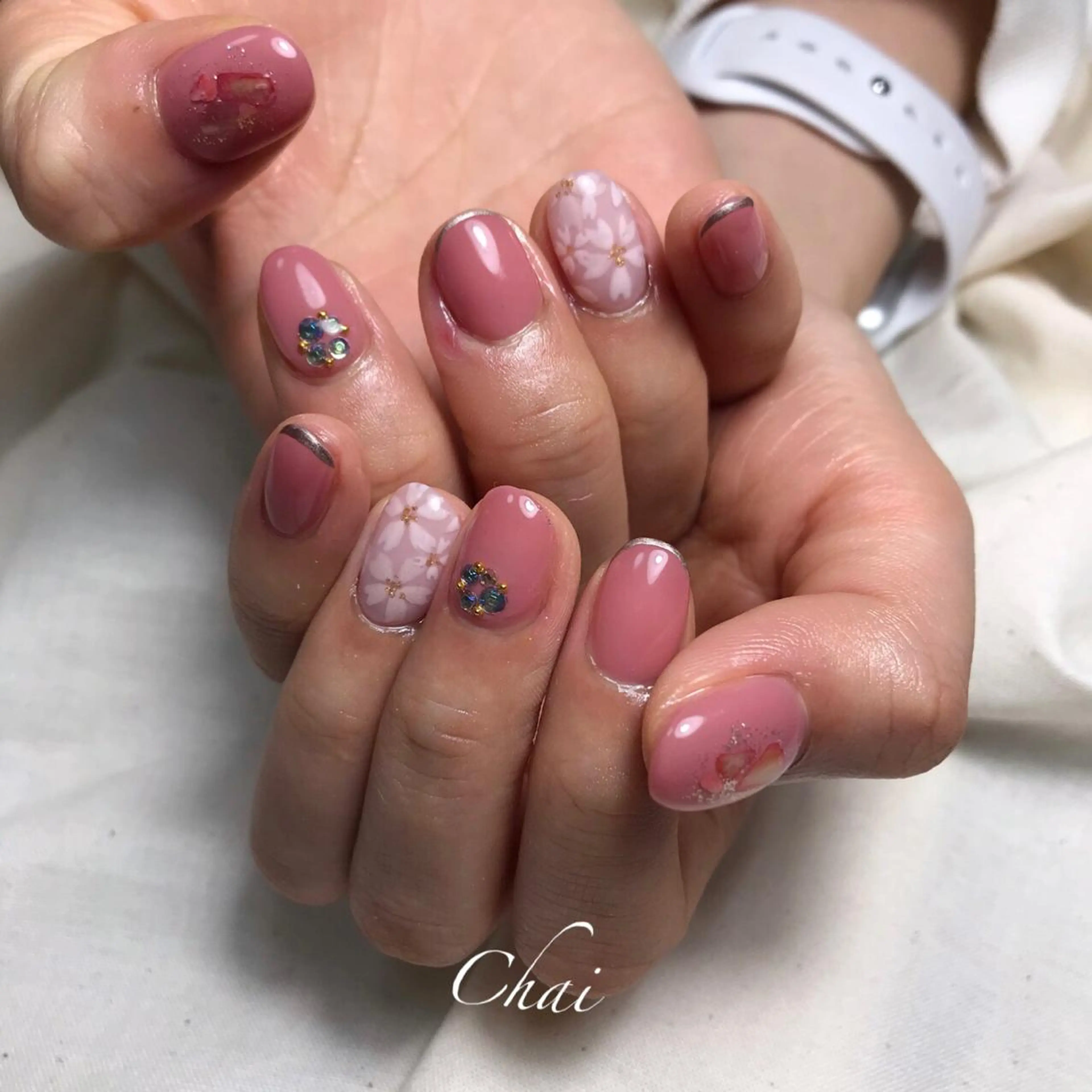 ネイル ハンドネイル 💅chainail _aiのネイルデザイン