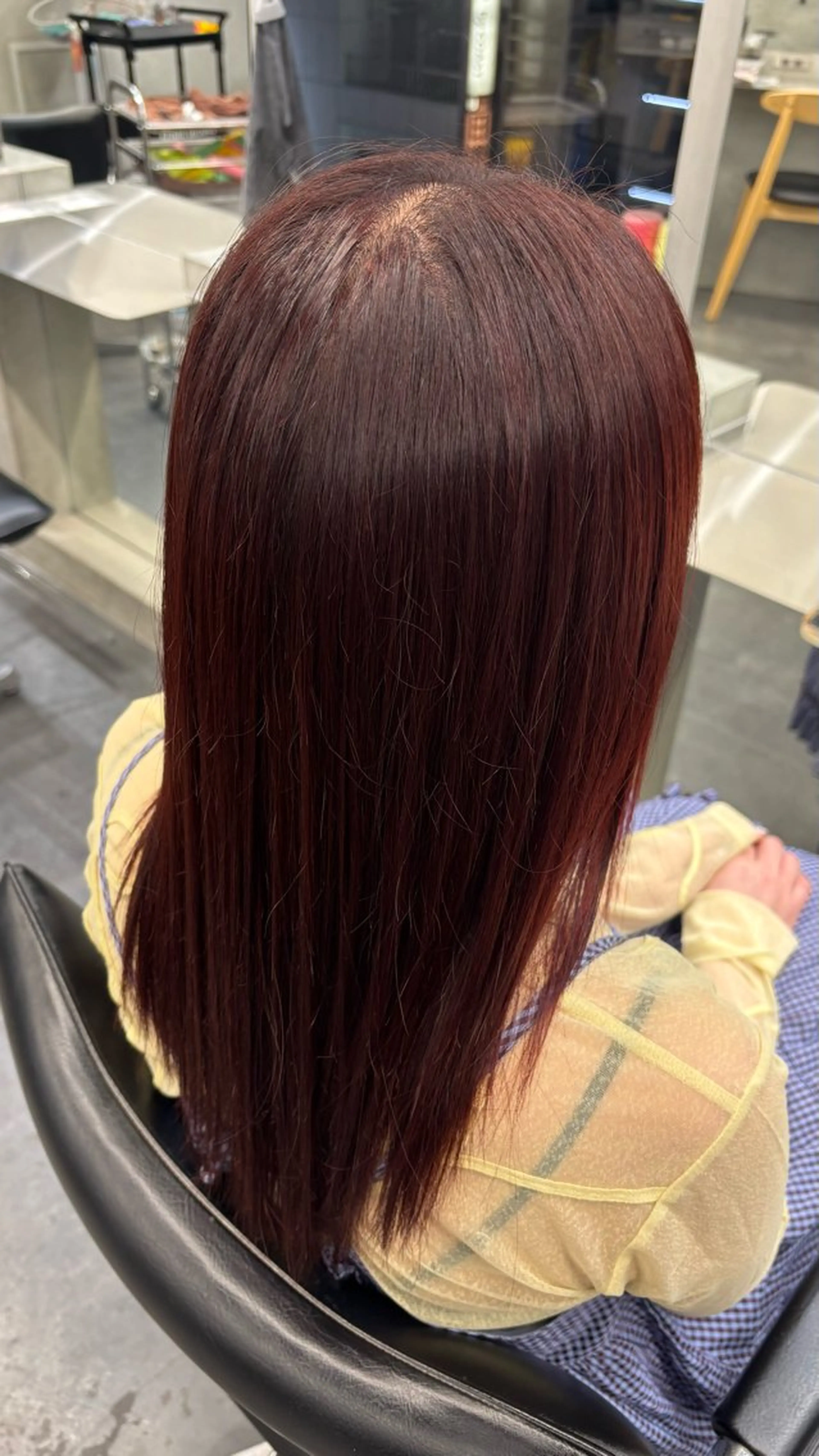 ロング カラー レッドカラー 高橋 晴のヘアスタイル