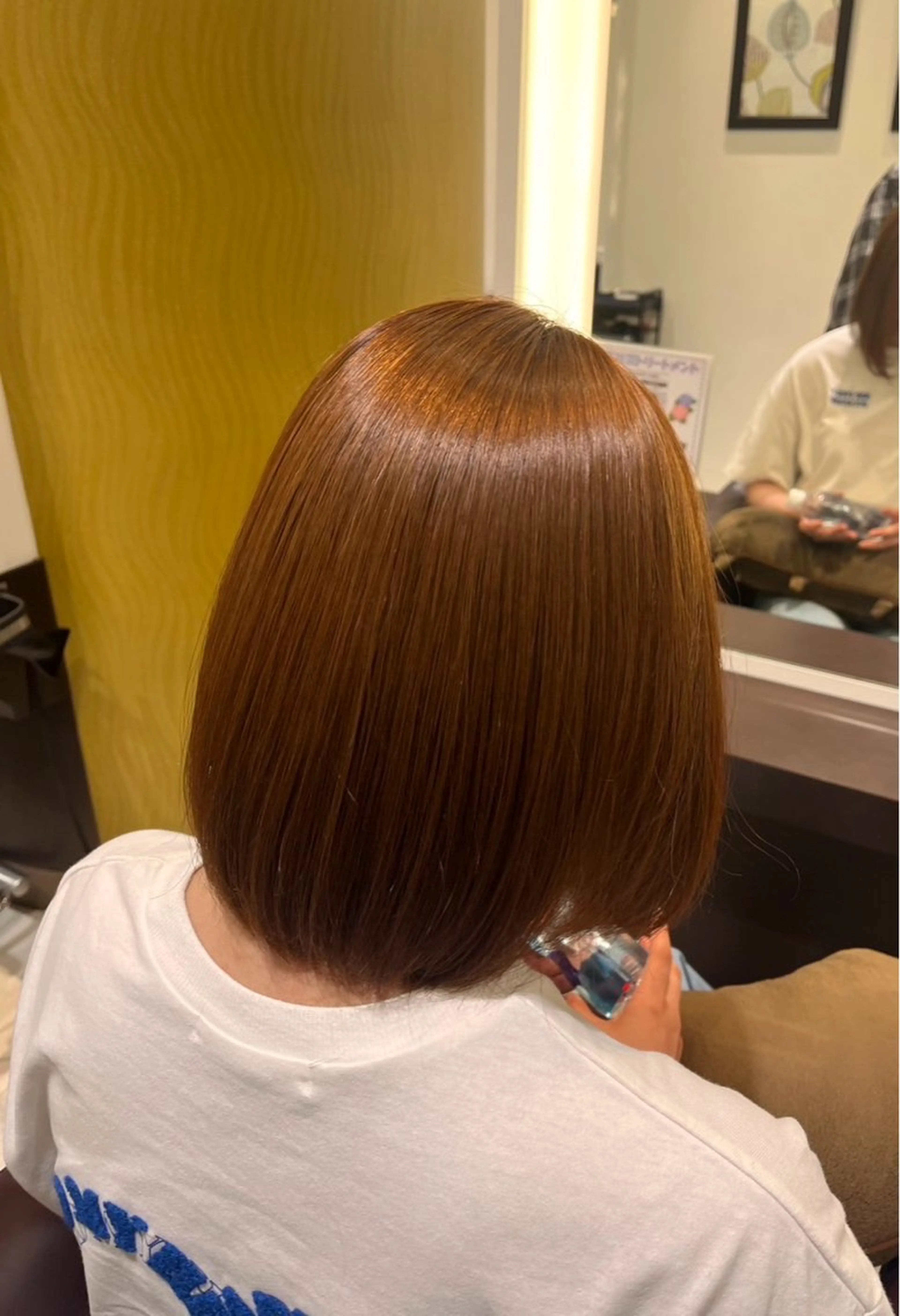 カラー 藤原 智恵のヘアスタイル