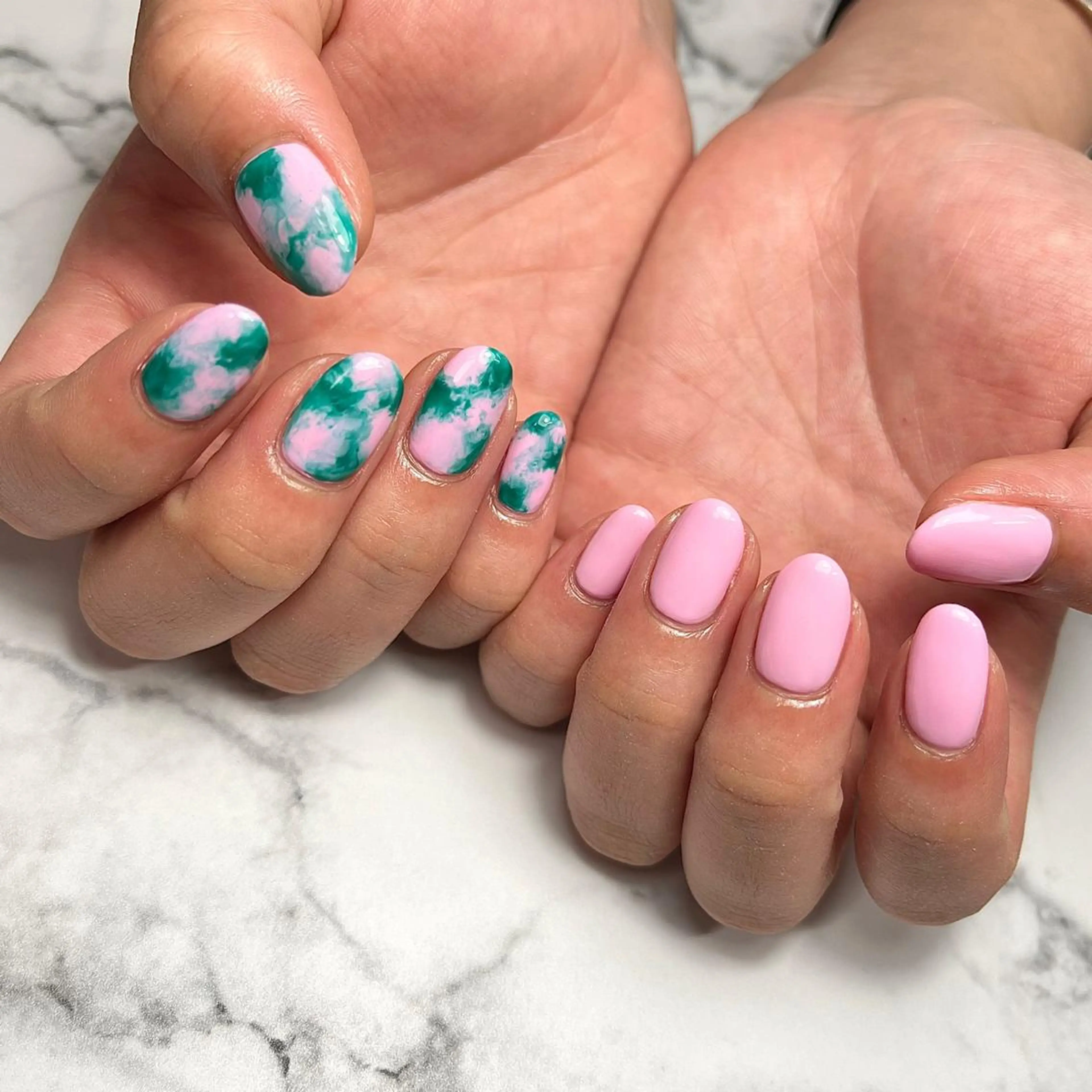 ネイル アートネイル ジェルネイル グリーン 大理石ネイル(マーブル) 持ち込み ハンドネイル NAIL NOWのネイルデザイン