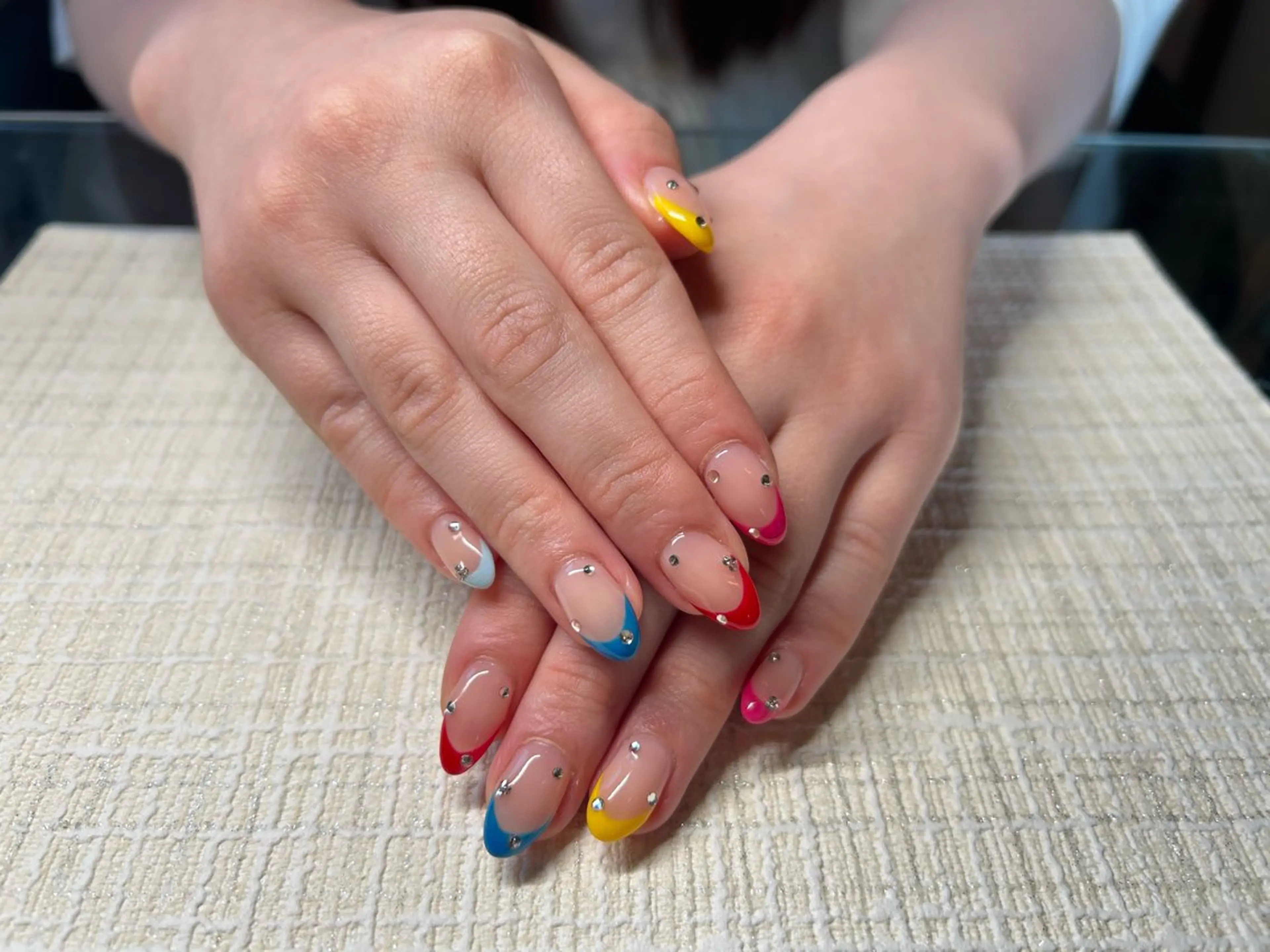 ネイル フレンチネイル ハンドネイル Lisa’s Salonのネイルデザイン