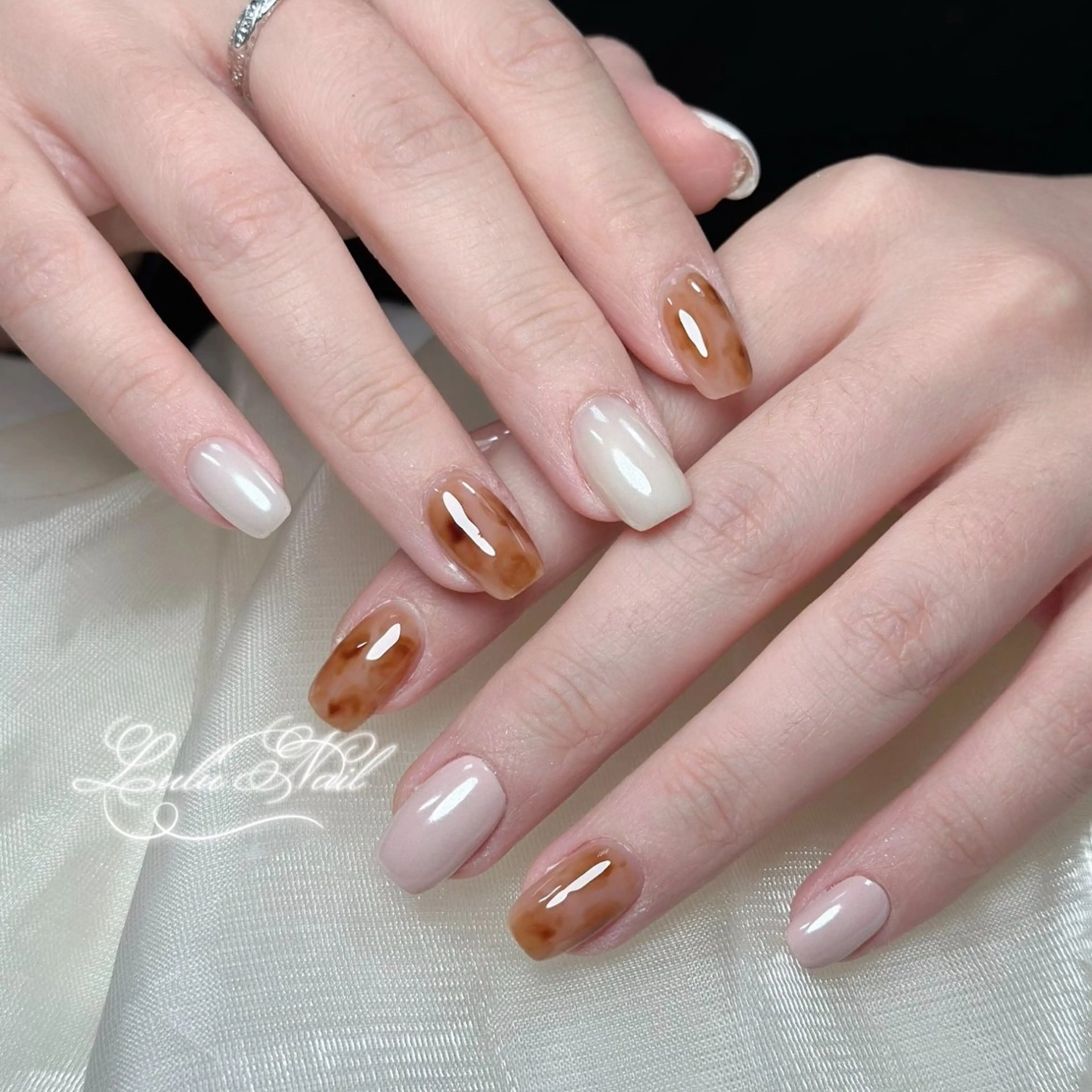 ネイル ハンドネイル Lulu Nail 🫧ユユのネイルデザイン