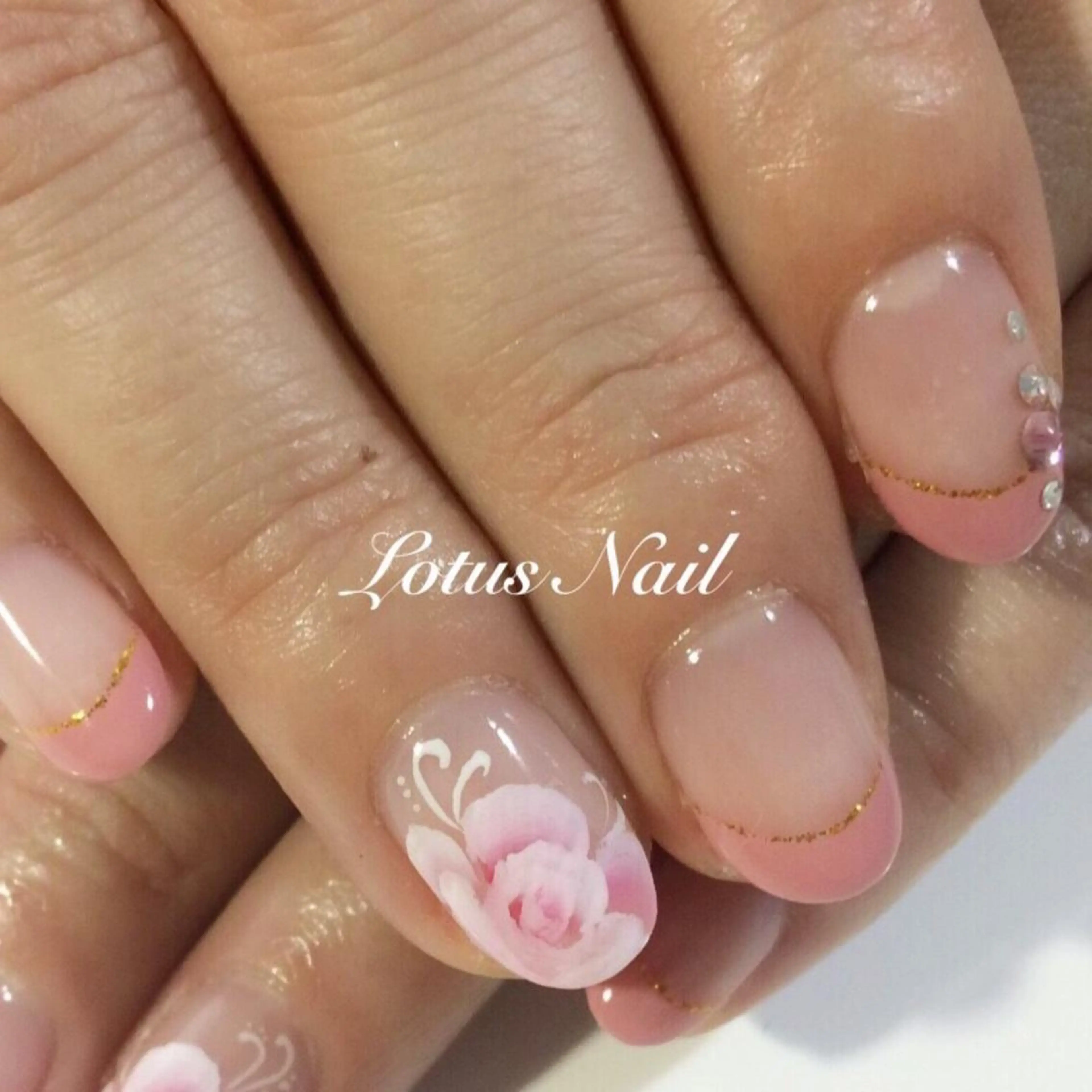 ネイル Lotus Nailのネイルデザイン