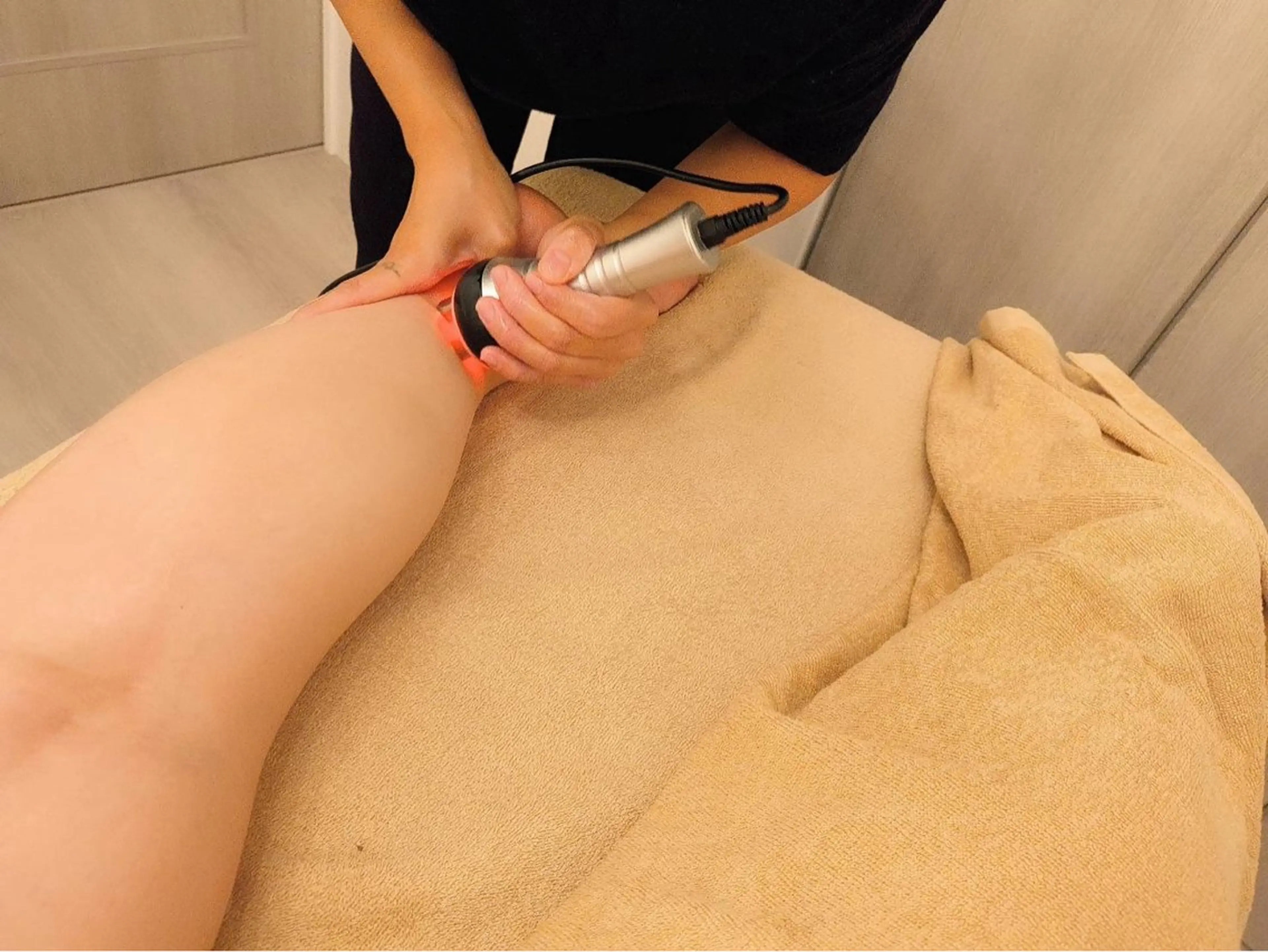 代謝アップ，浮腫み， 体質改善のエステ・リラクイメージ