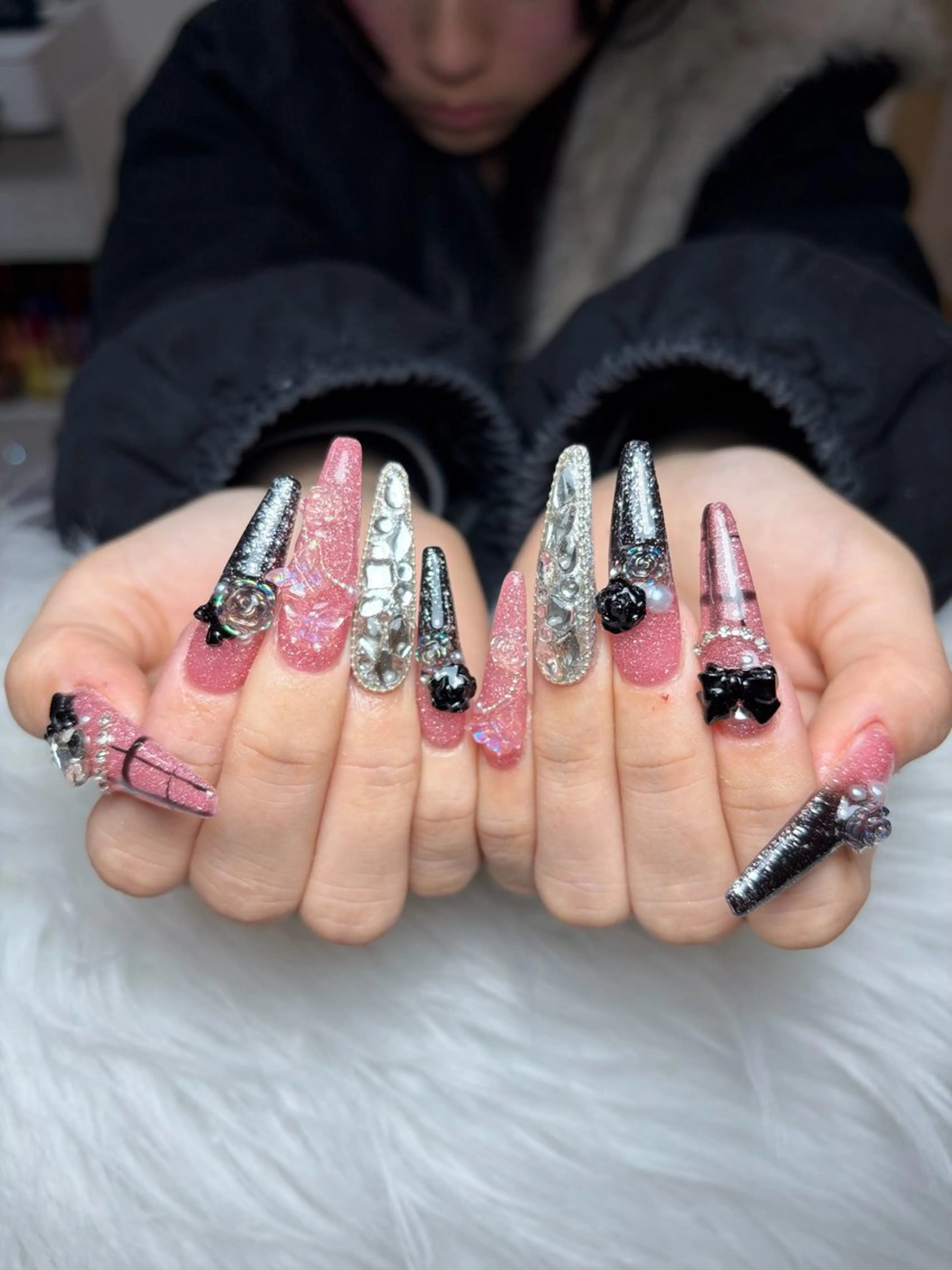 ネイル アートネイル 長さ出し ジェルネイル マグネットネイル ニュアンスネイル ハンドネイル Cloudy Chan Nailのネイルデザイン